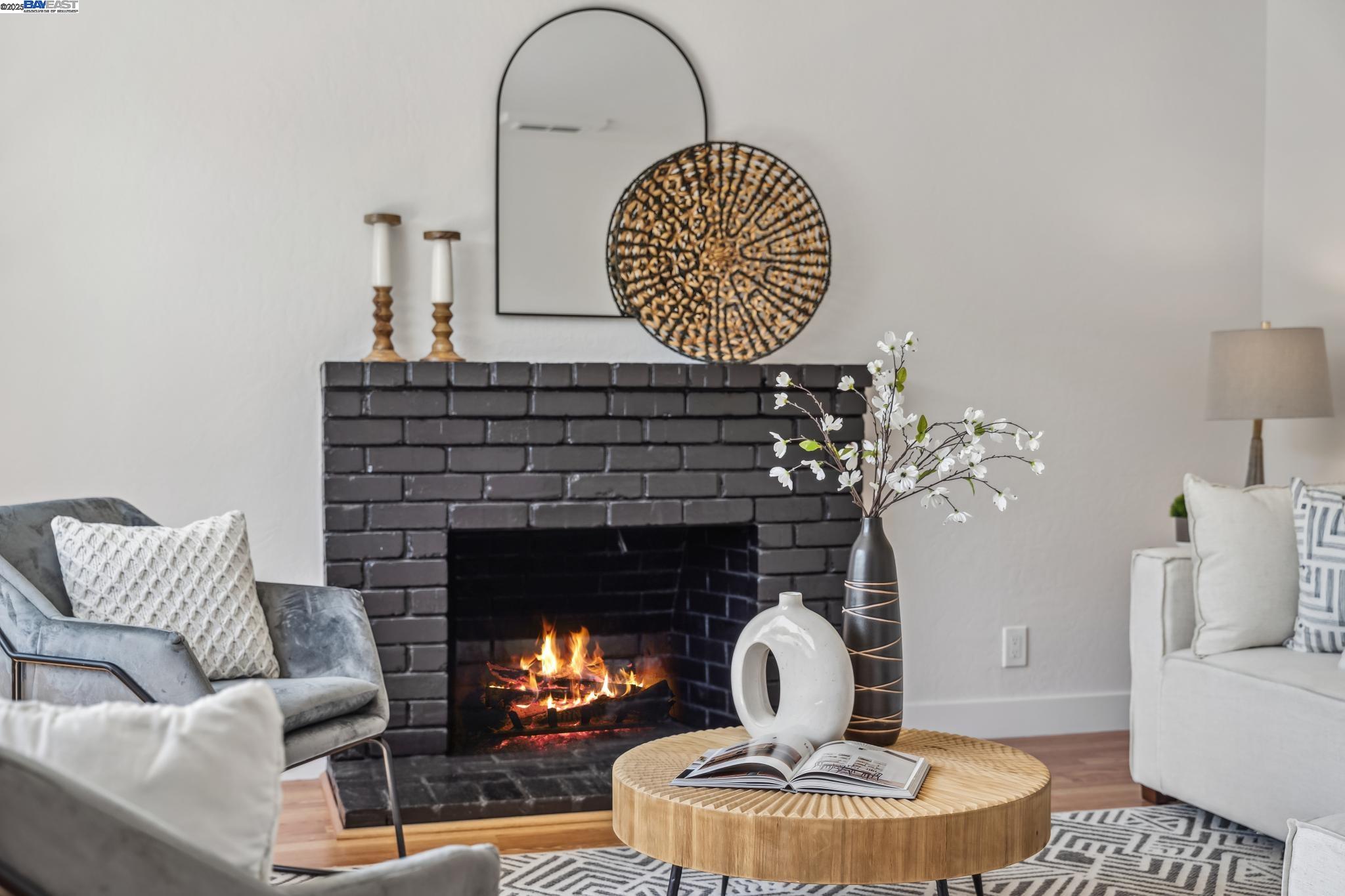Detail Gallery Image 8 of 58 For 1764 via Flores, San Jose,  CA 95132 - 3 Beds | 2 Baths