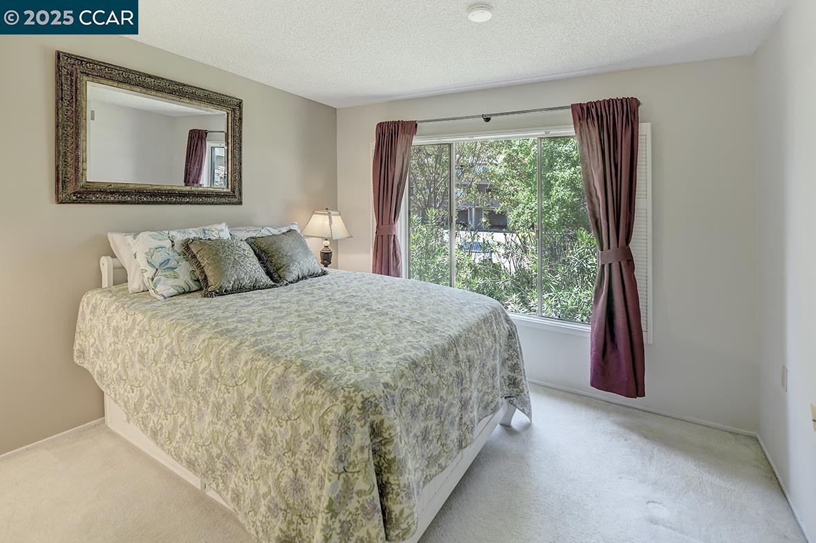 Detail Gallery Image 23 of 42 For 1400 Canyonwood #3,  Walnut Creek,  CA 94595 - 2 Beds | 1 Baths