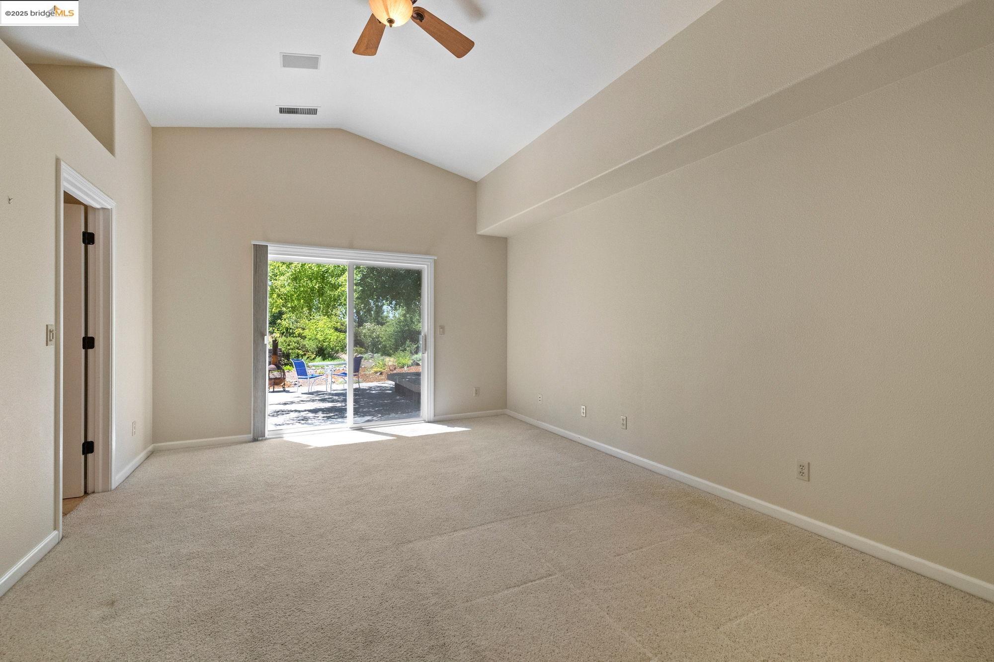 Detail Gallery Image 18 of 48 For 16399 Crestridge Ave, Sonora,  CA 95370 - 3 Beds | 3 Baths