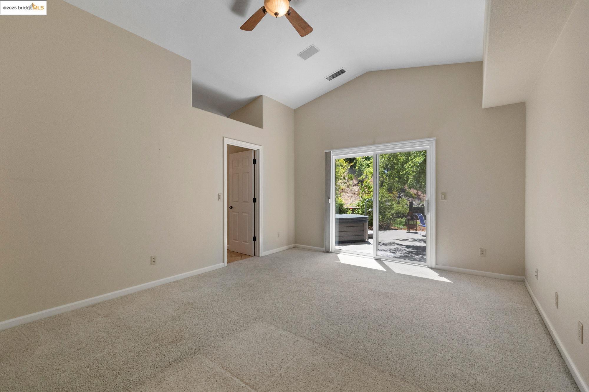 Detail Gallery Image 19 of 48 For 16399 Crestridge Ave, Sonora,  CA 95370 - 3 Beds | 3 Baths