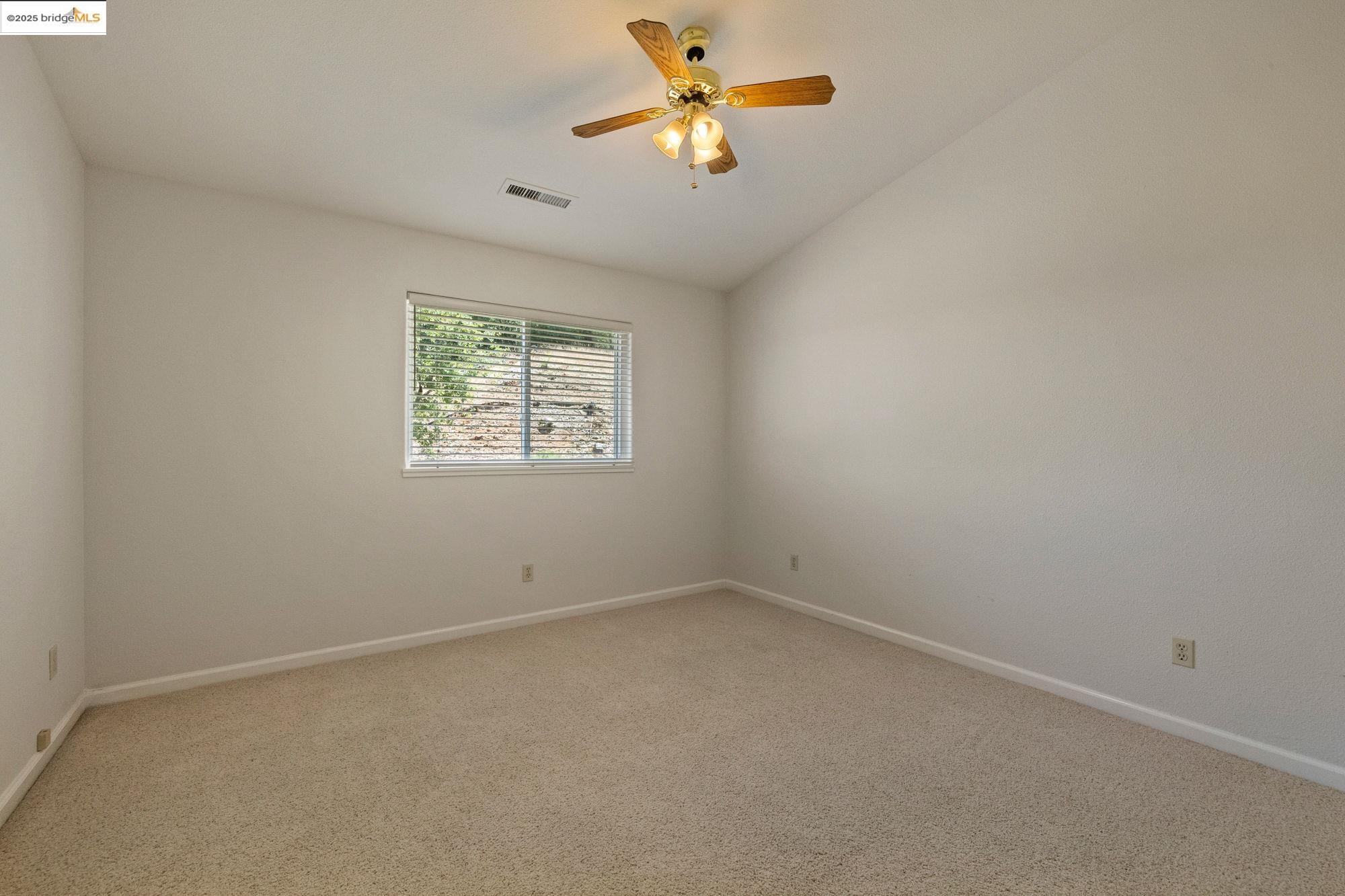 Detail Gallery Image 22 of 48 For 16399 Crestridge Ave, Sonora,  CA 95370 - 3 Beds | 3 Baths