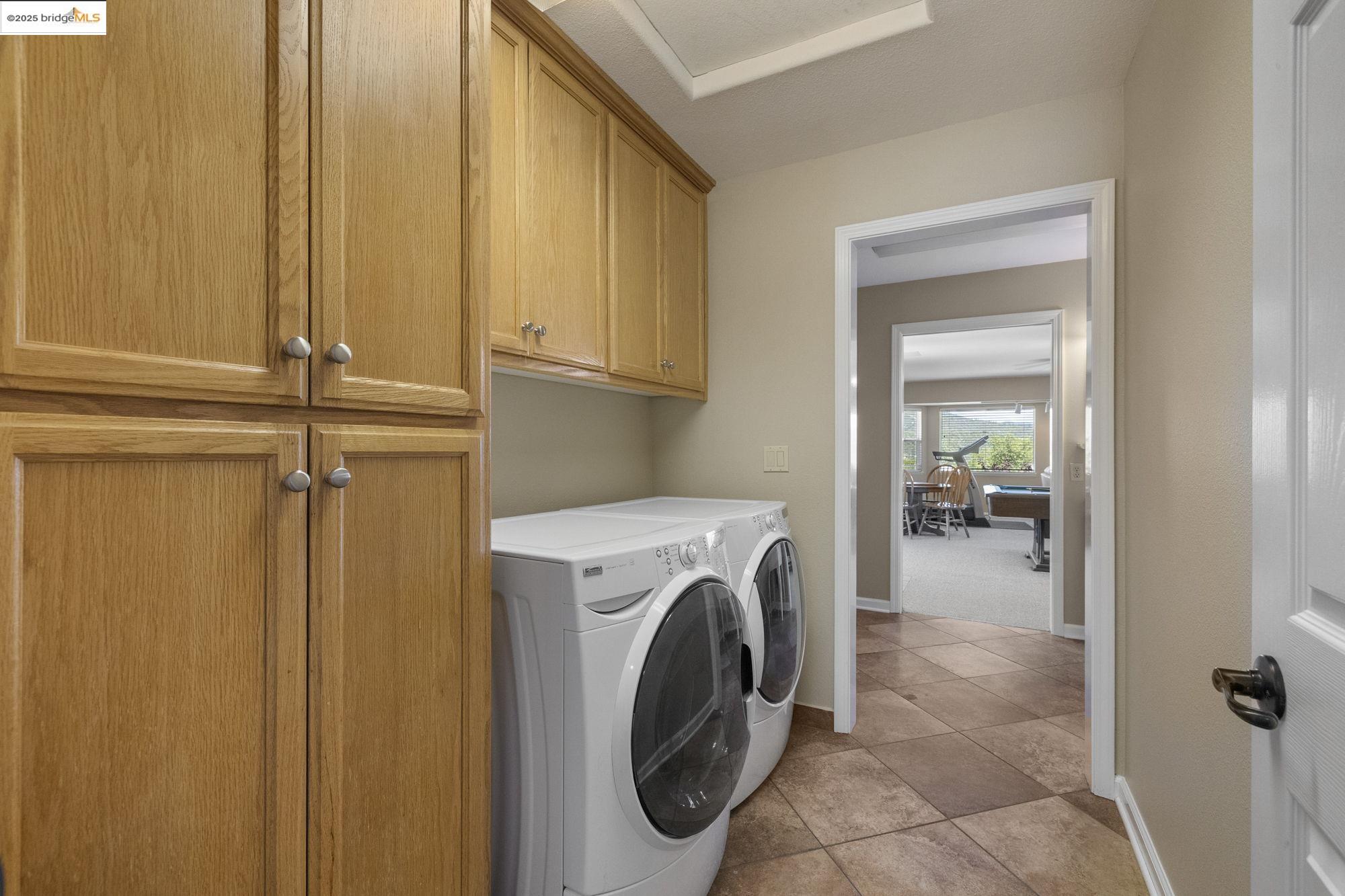 Detail Gallery Image 25 of 48 For 16399 Crestridge Ave, Sonora,  CA 95370 - 3 Beds | 3 Baths