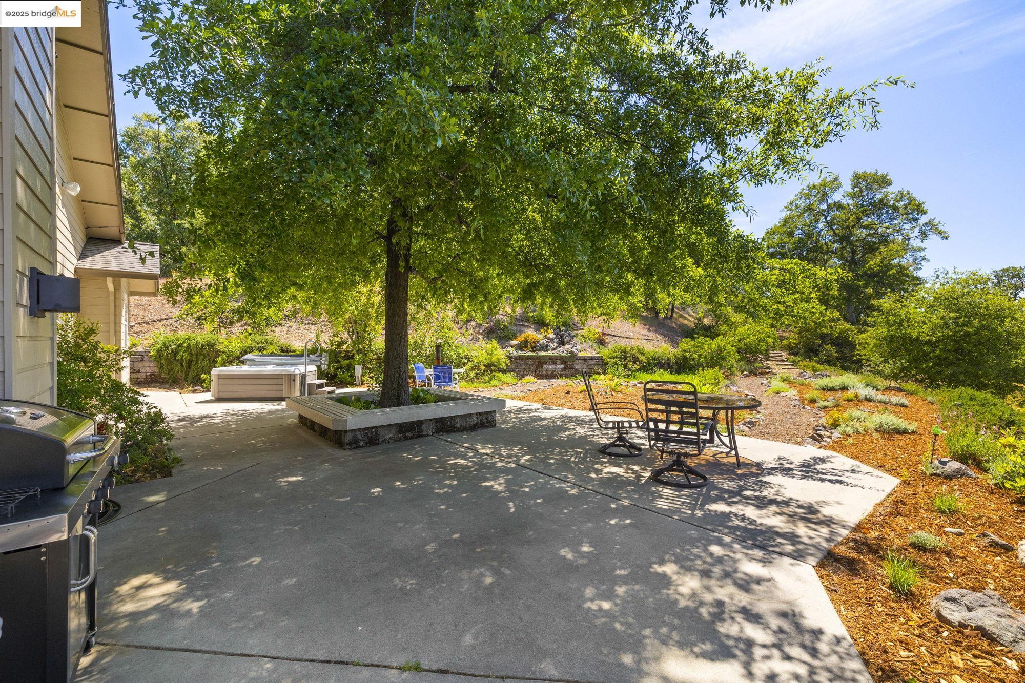 Detail Gallery Image 35 of 48 For 16399 Crestridge Ave, Sonora,  CA 95370 - 3 Beds | 3 Baths