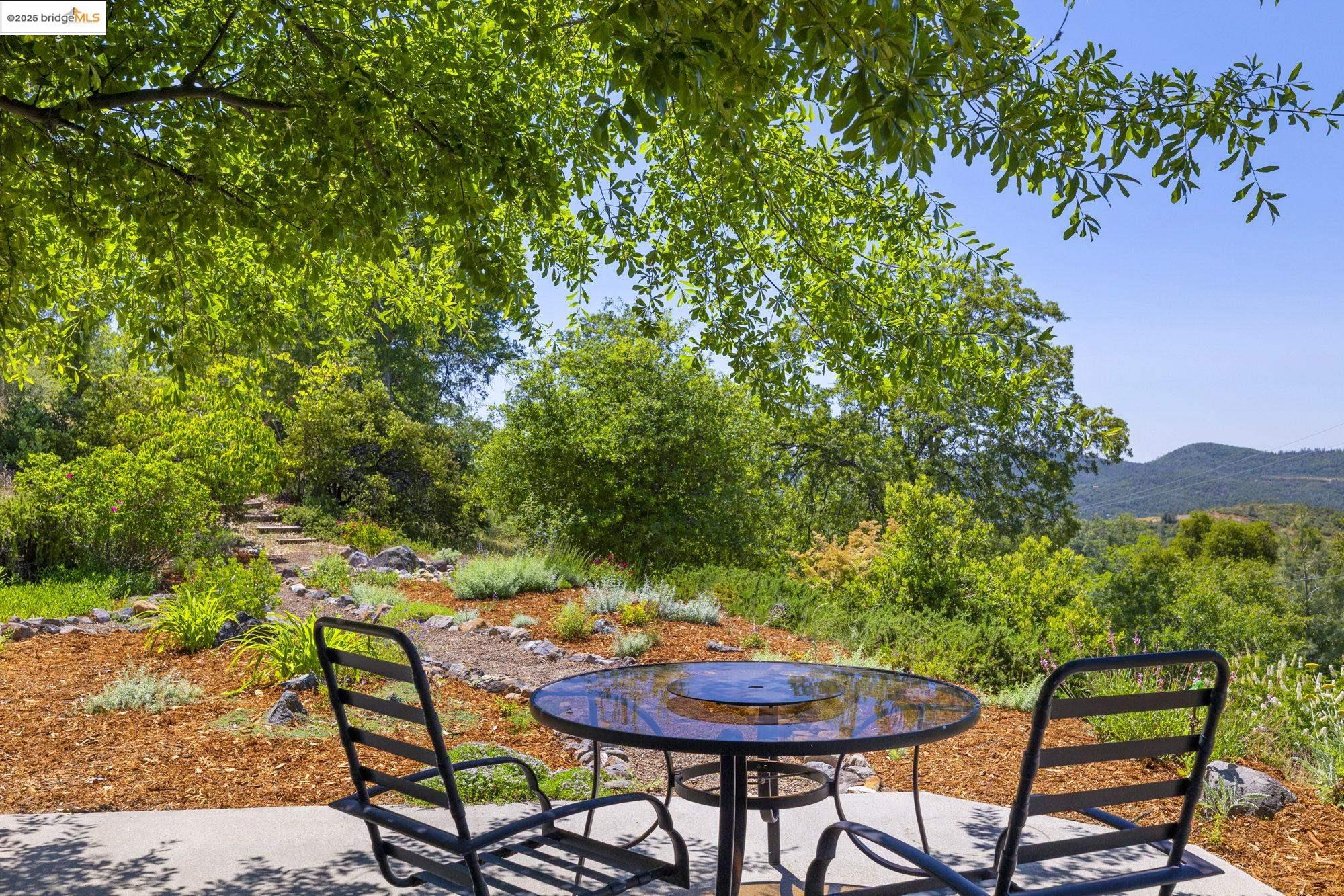 Detail Gallery Image 36 of 48 For 16399 Crestridge Ave, Sonora,  CA 95370 - 3 Beds | 3 Baths