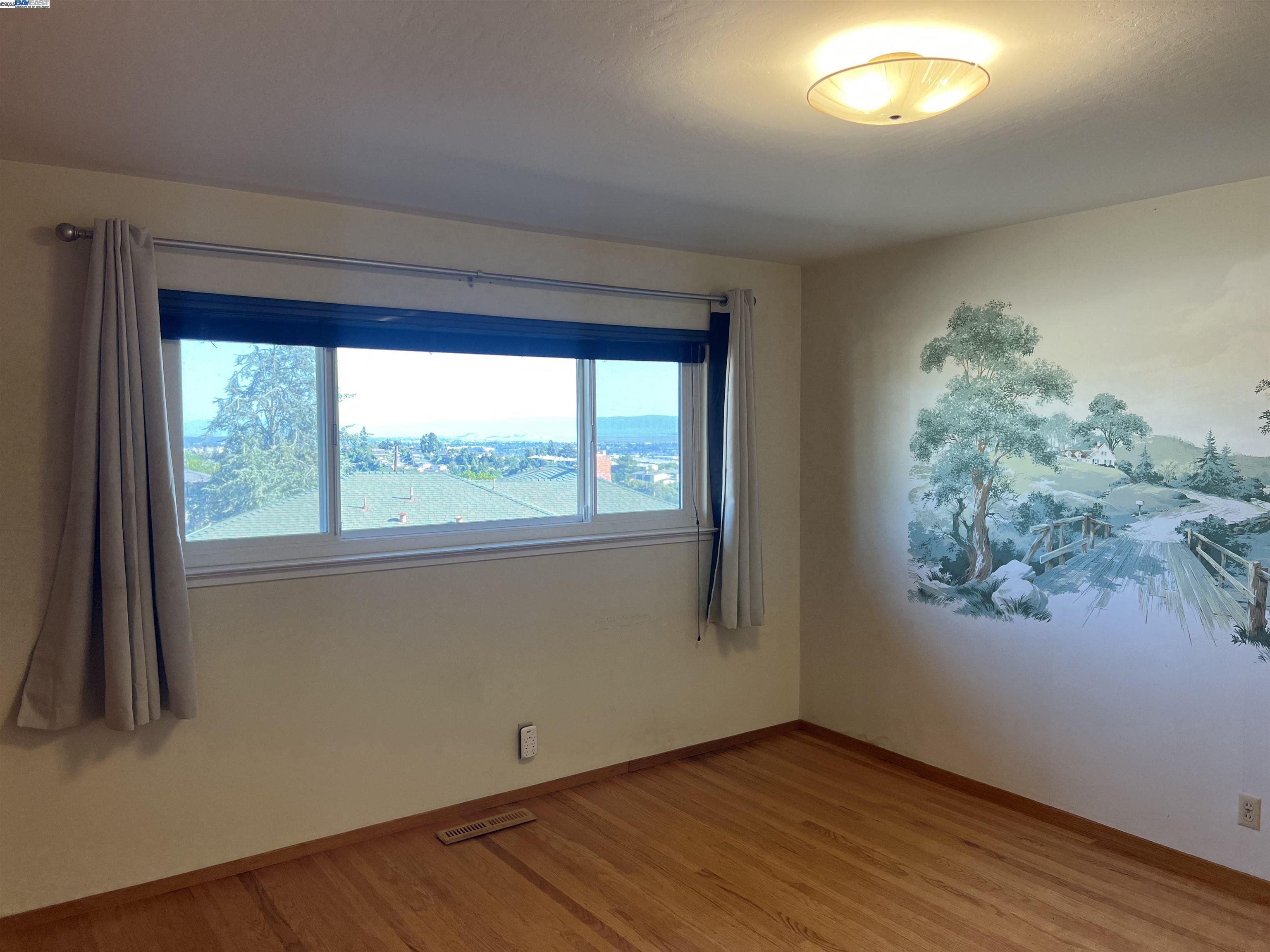 2755 Pineridge Rd, Castro Valley, California 94546, 3 Bedrooms Bedrooms, 6 Rooms Rooms,2 BathroomsBathrooms,Residential Lease,For Rent,2755 Pineridge Rd,41098853