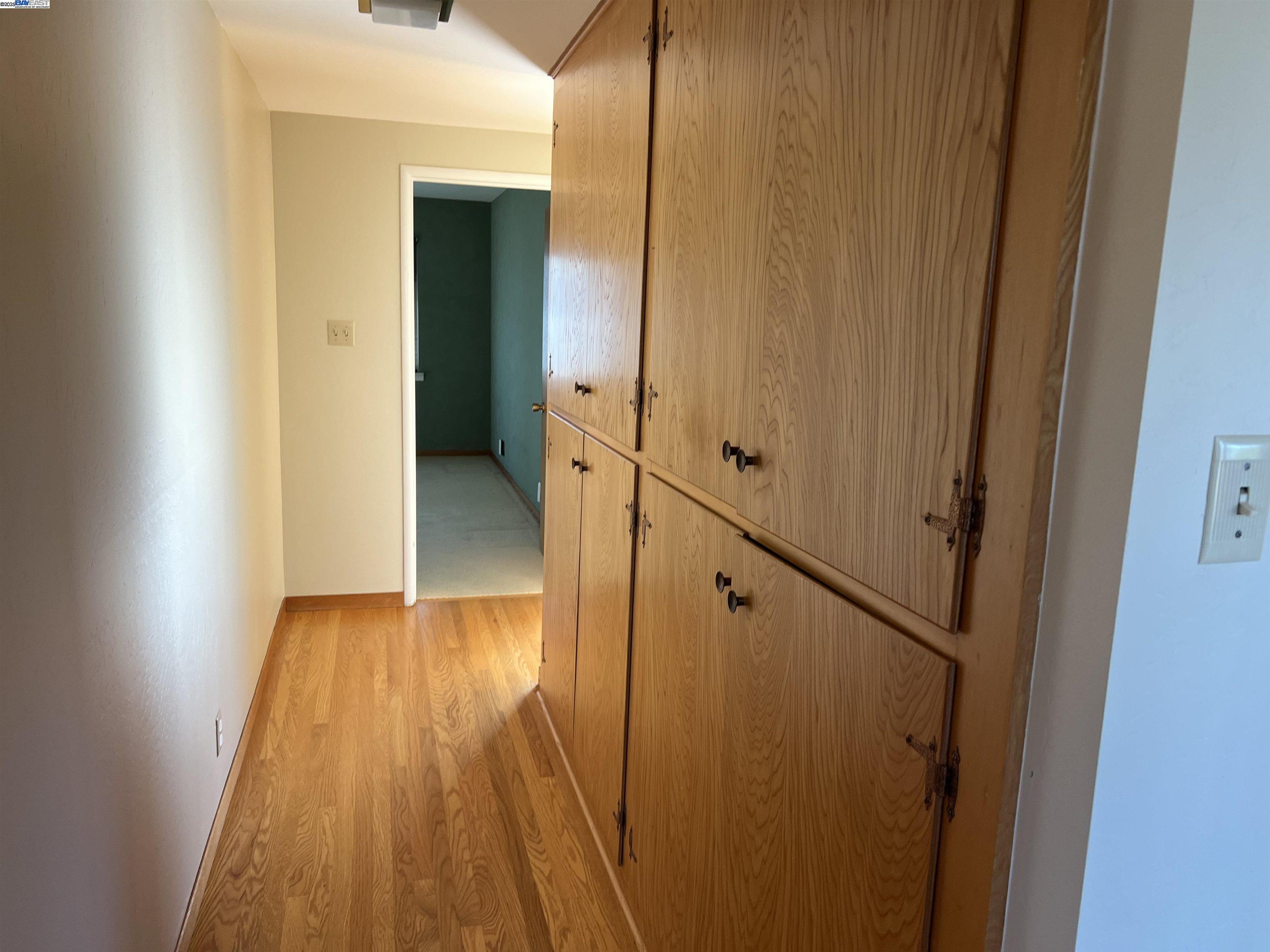 2755 Pineridge Rd, Castro Valley, California 94546, 3 Bedrooms Bedrooms, 6 Rooms Rooms,2 BathroomsBathrooms,Residential Lease,For Rent,2755 Pineridge Rd,41098853