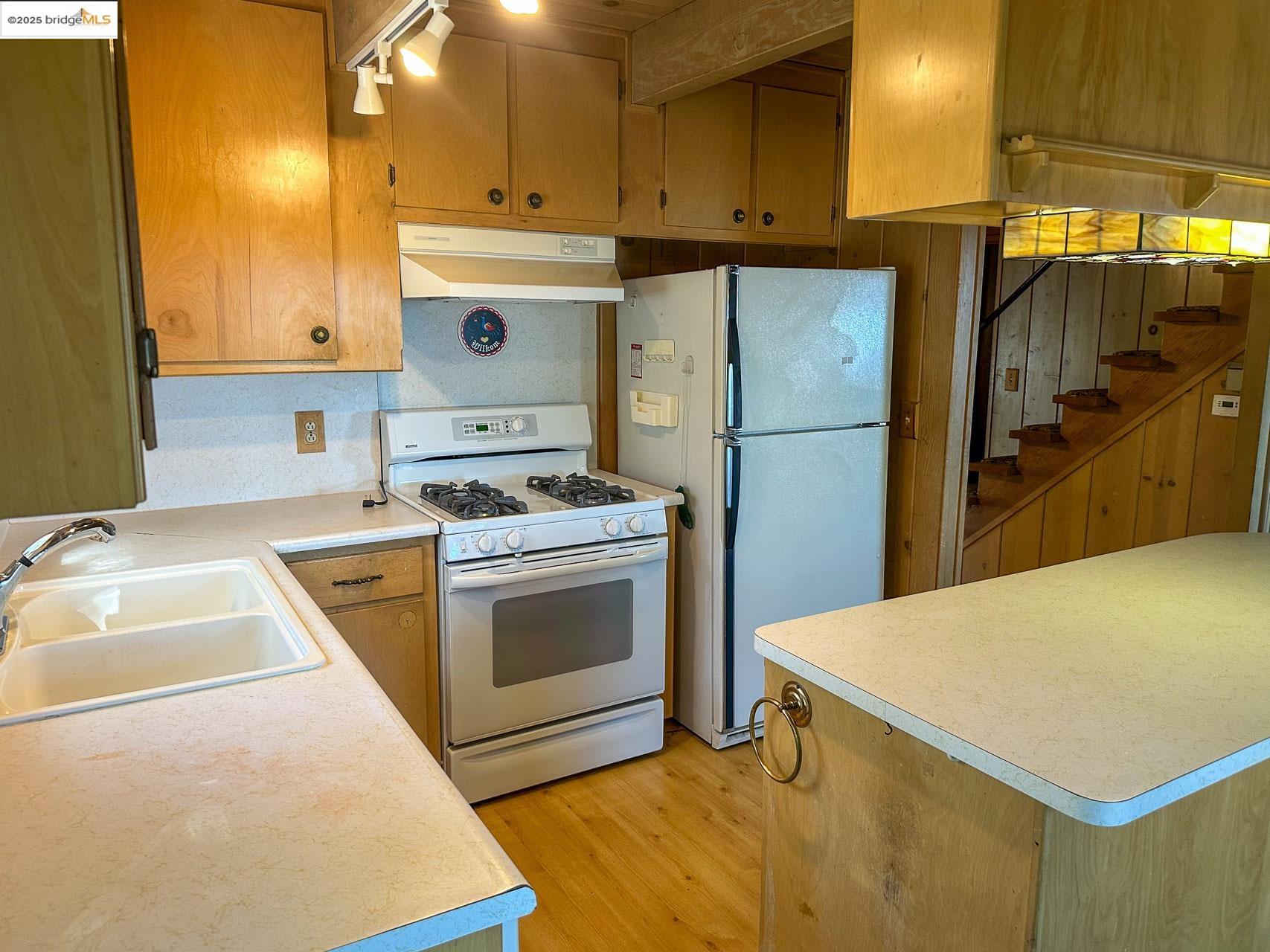 Detail Gallery Image 7 of 29 For 20999 Lama Teumete Rd, Mi Wuk Village,  CA 95346 - 3 Beds | 2 Baths