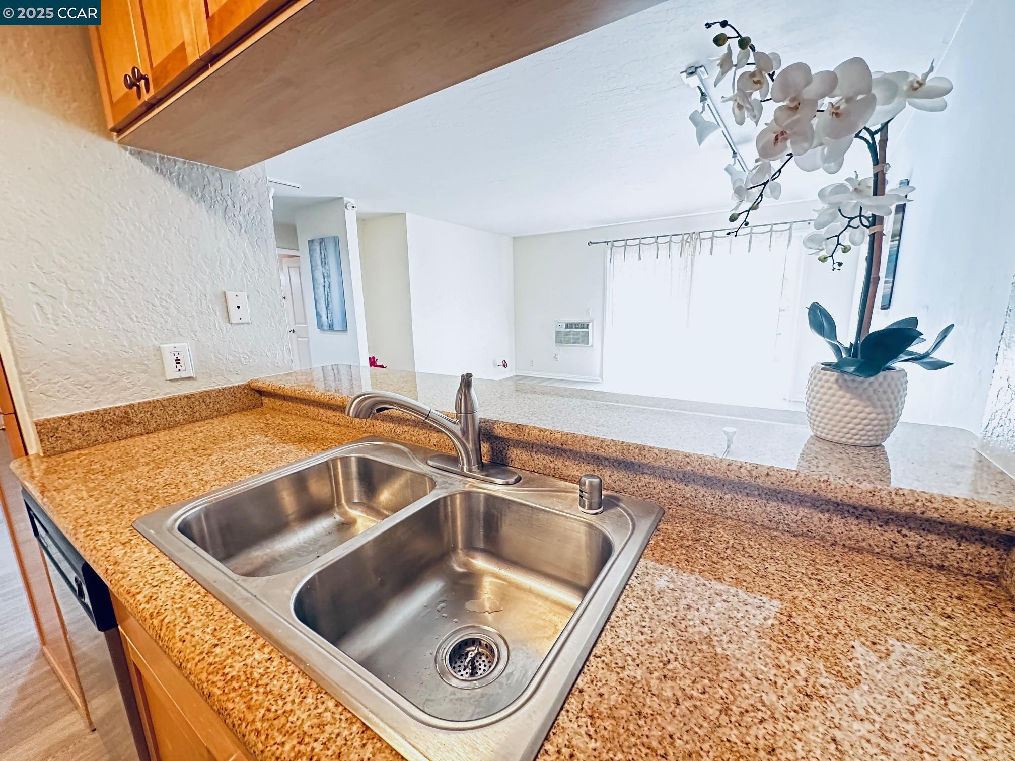 Detail Gallery Image 12 of 33 For 1087 Murrieta Blvd #151,  Livermore,  CA 94550 - 1 Beds | 1 Baths