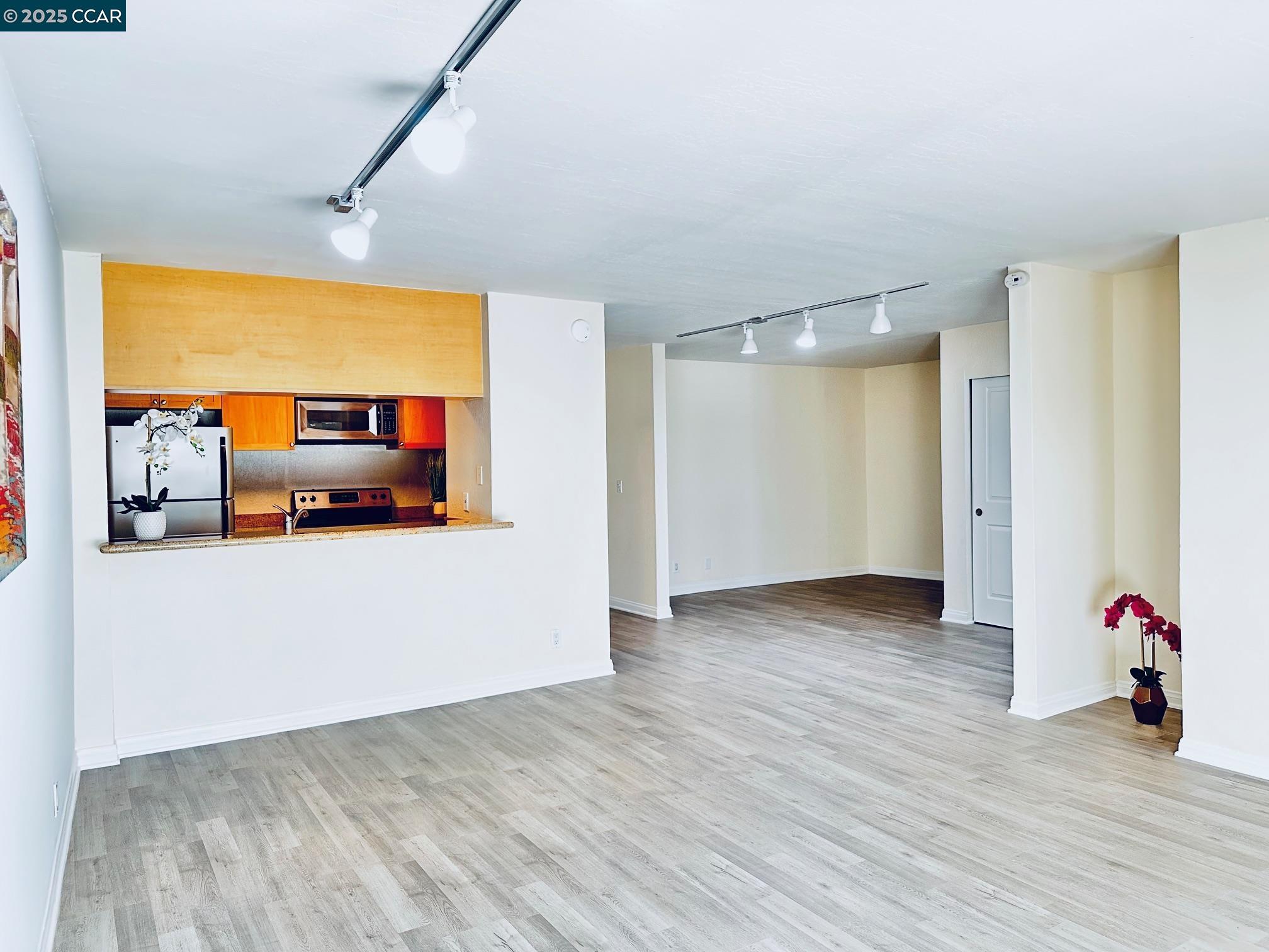 Detail Gallery Image 13 of 33 For 1087 Murrieta Blvd #151,  Livermore,  CA 94550 - 1 Beds | 1 Baths