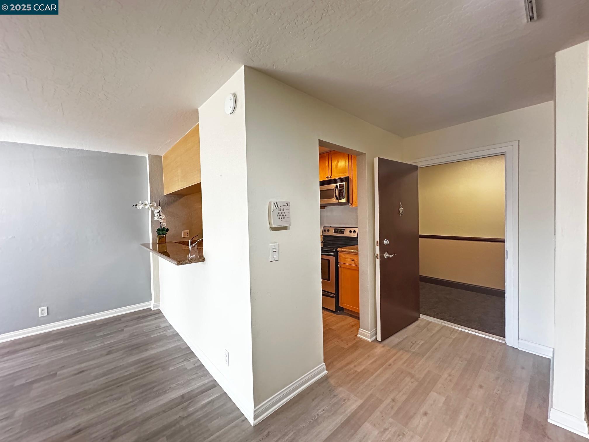 Detail Gallery Image 14 of 33 For 1087 Murrieta Blvd #151,  Livermore,  CA 94550 - 1 Beds | 1 Baths
