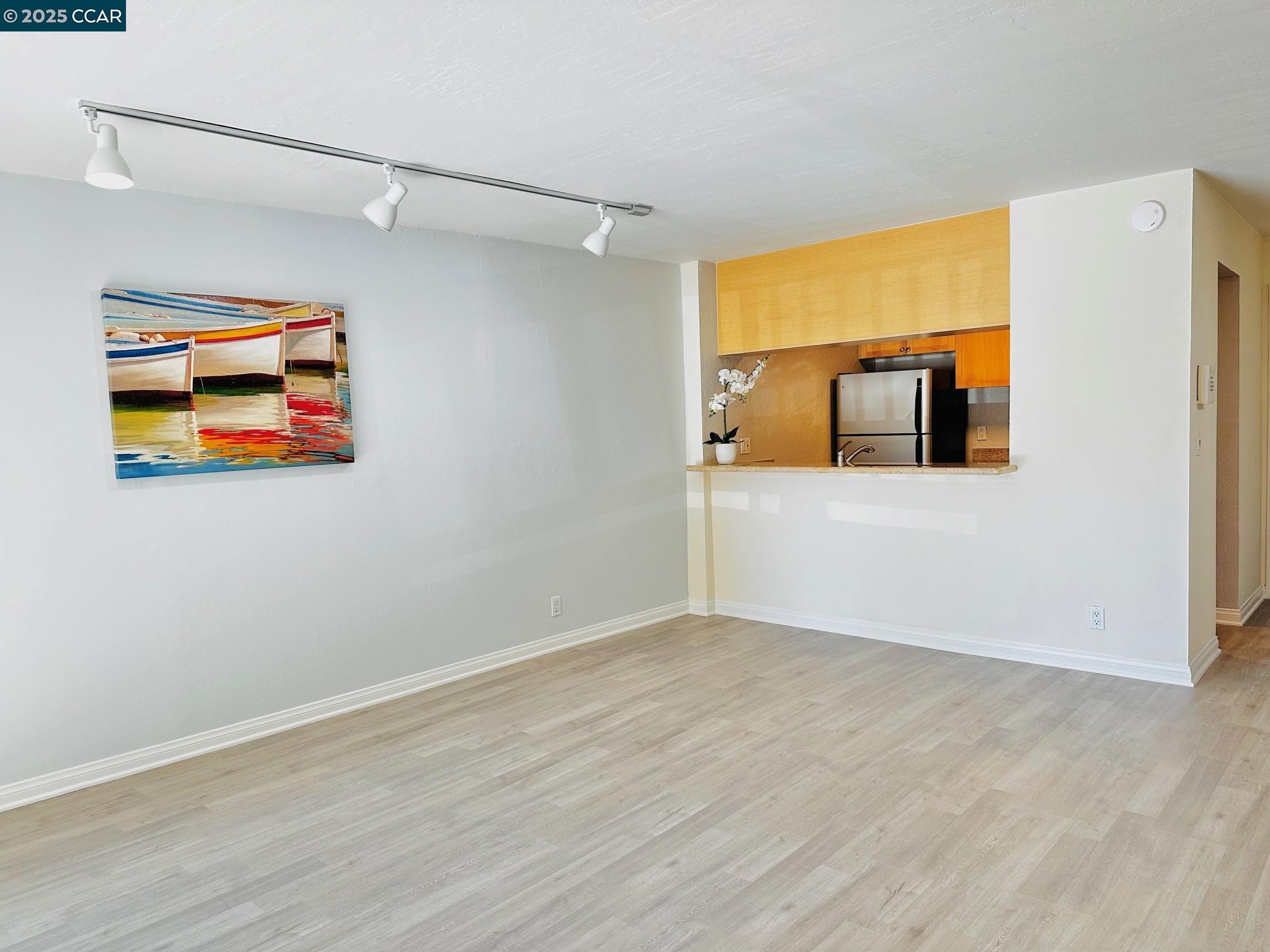 Detail Gallery Image 6 of 33 For 1087 Murrieta Blvd #151,  Livermore,  CA 94550 - 1 Beds | 1 Baths