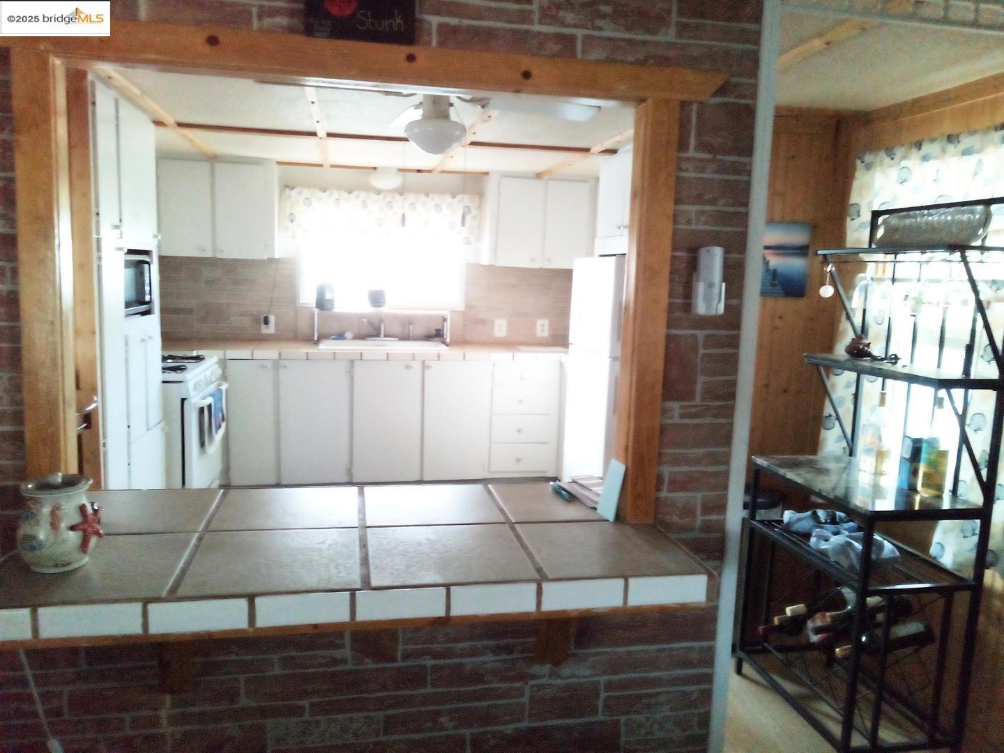 Detail Gallery Image 4 of 11 For 4800 Auburn Folsom Rd #85,  Loomis,  CA 95650 - 1 Beds | 1 Baths