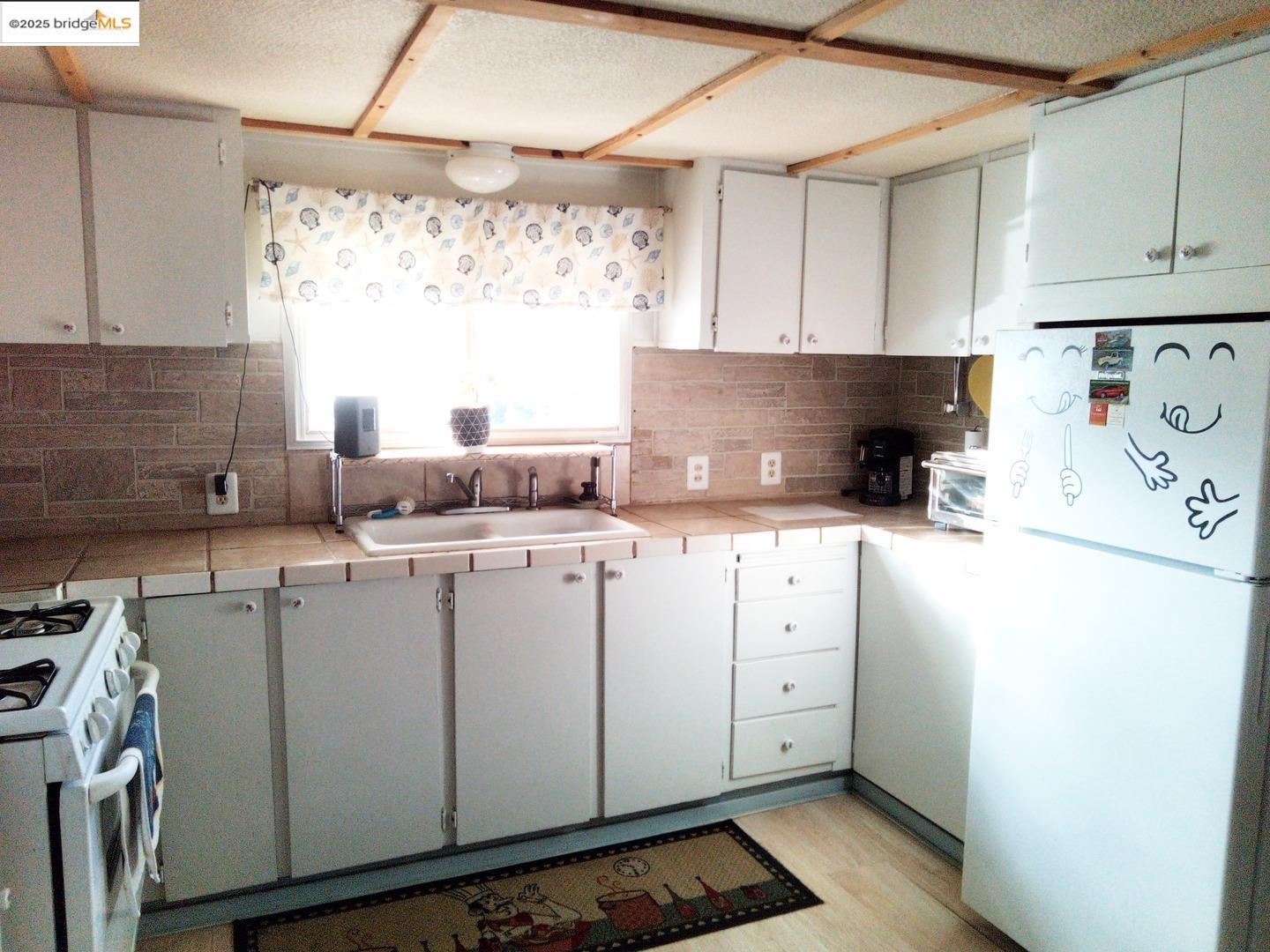 Detail Gallery Image 7 of 11 For 4800 Auburn Folsom Rd #85,  Loomis,  CA 95650 - 1 Beds | 1 Baths