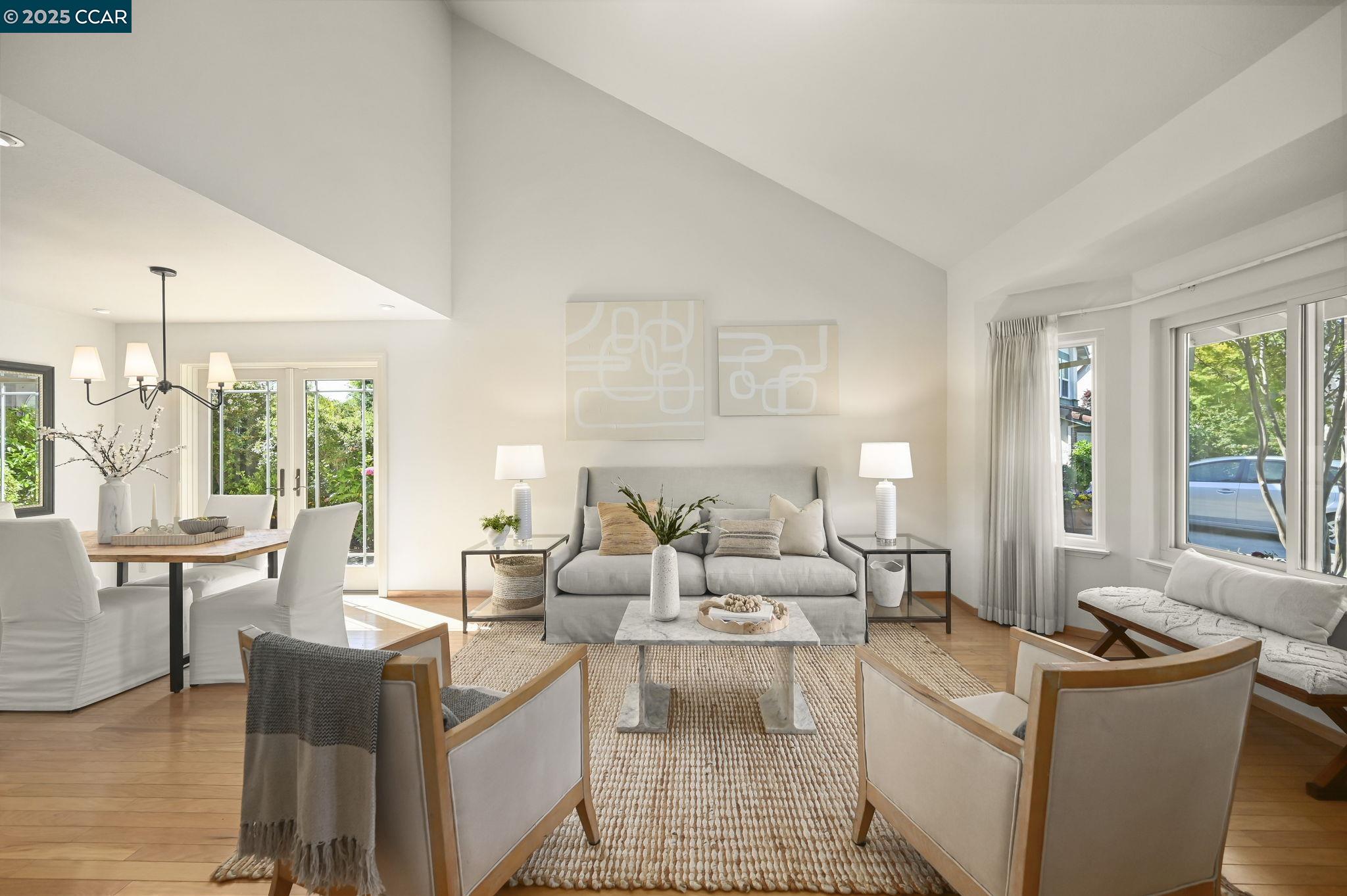 Detail Gallery Image 1 of 48 For 233 Summerford Circle, San Ramon,  CA 94583 - 4 Beds | 3 Baths