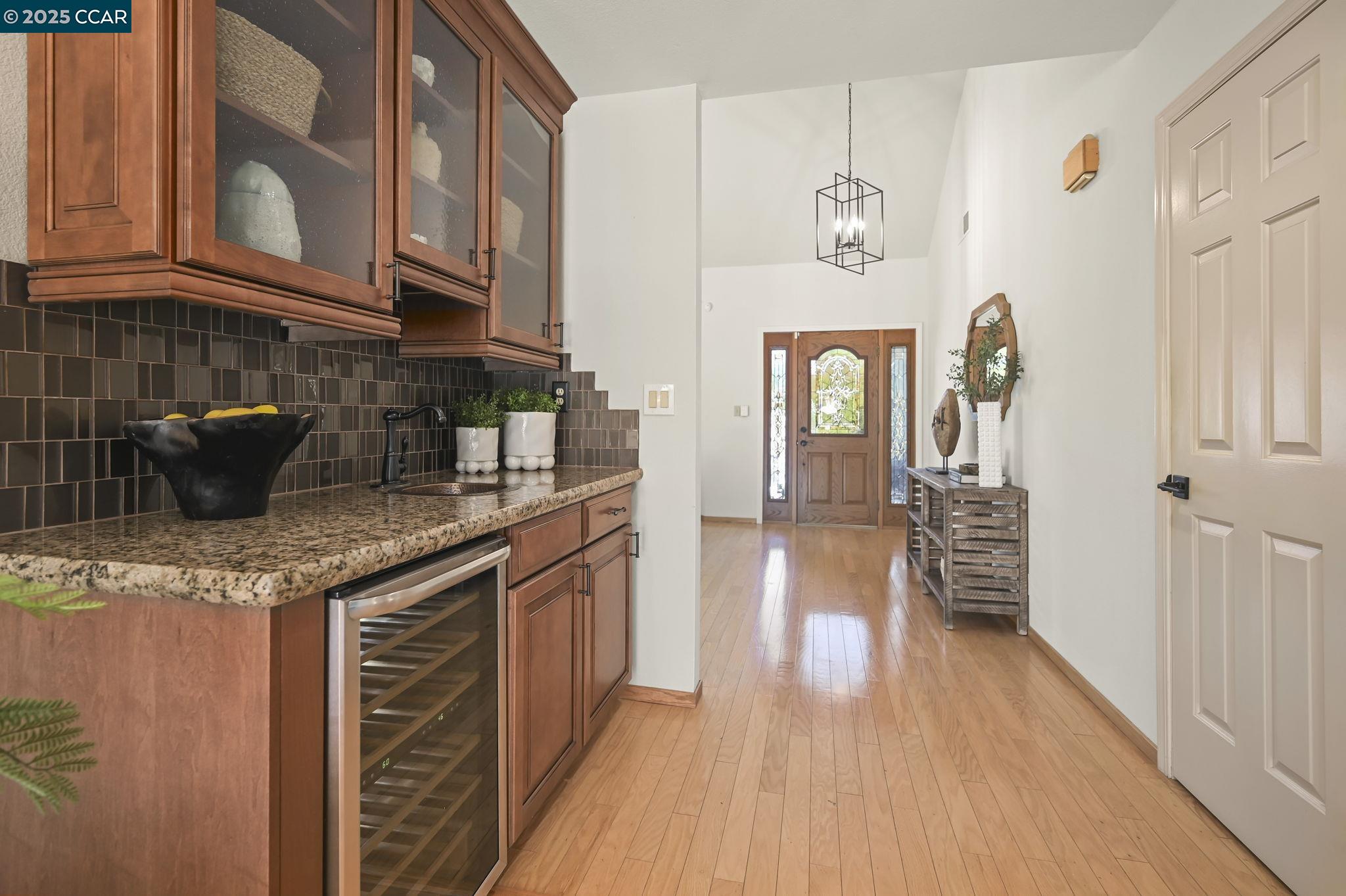 Detail Gallery Image 11 of 48 For 233 Summerford Circle, San Ramon,  CA 94583 - 4 Beds | 3 Baths