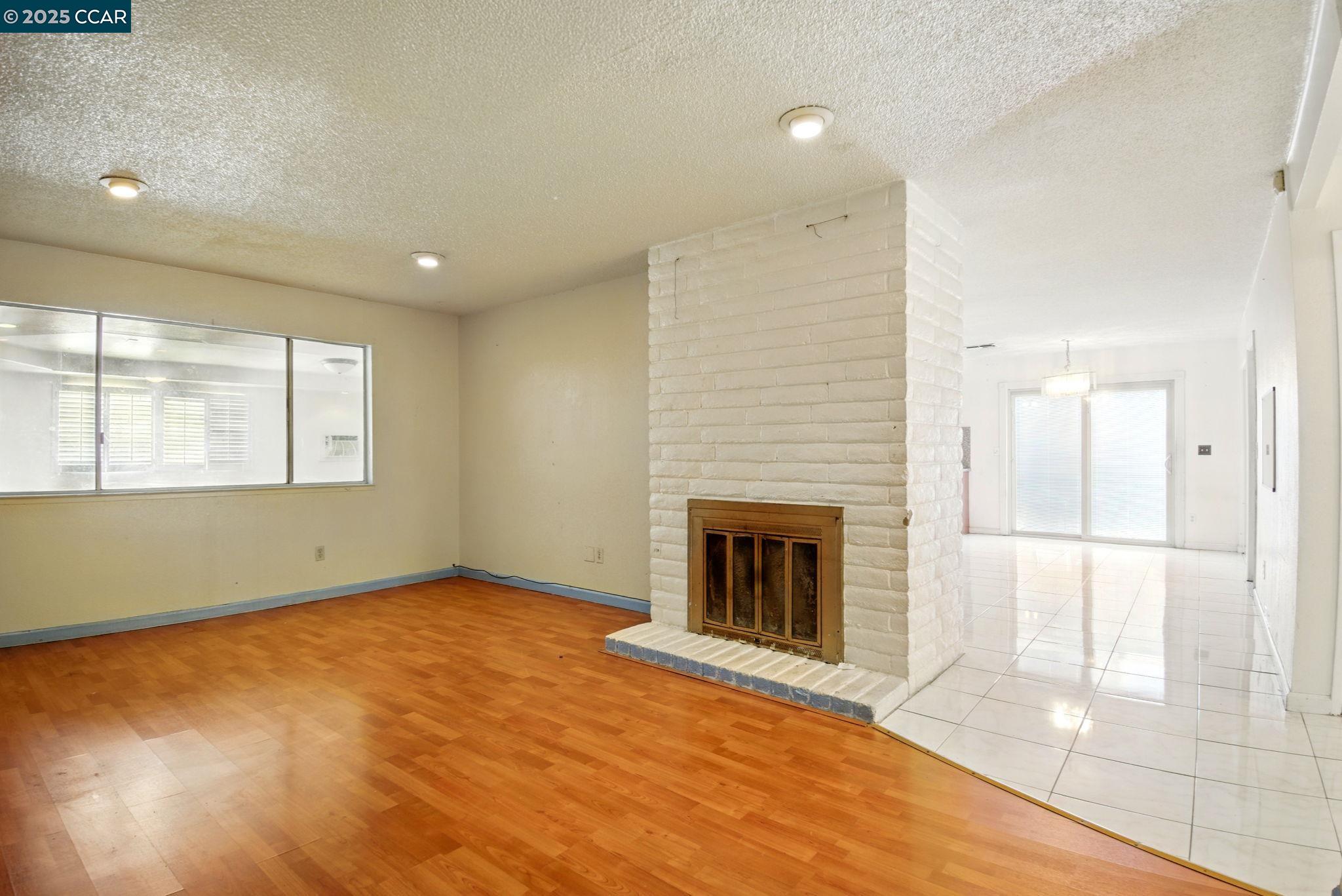Detail Gallery Image 8 of 30 For 9121 Eaglepoint Ln, Stockton,  CA 95210 - 3 Beds | 2 Baths