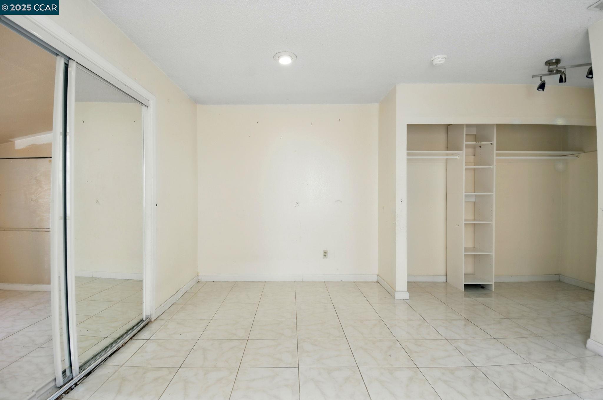 Detail Gallery Image 15 of 30 For 9121 Eaglepoint Ln, Stockton,  CA 95210 - 3 Beds | 2 Baths