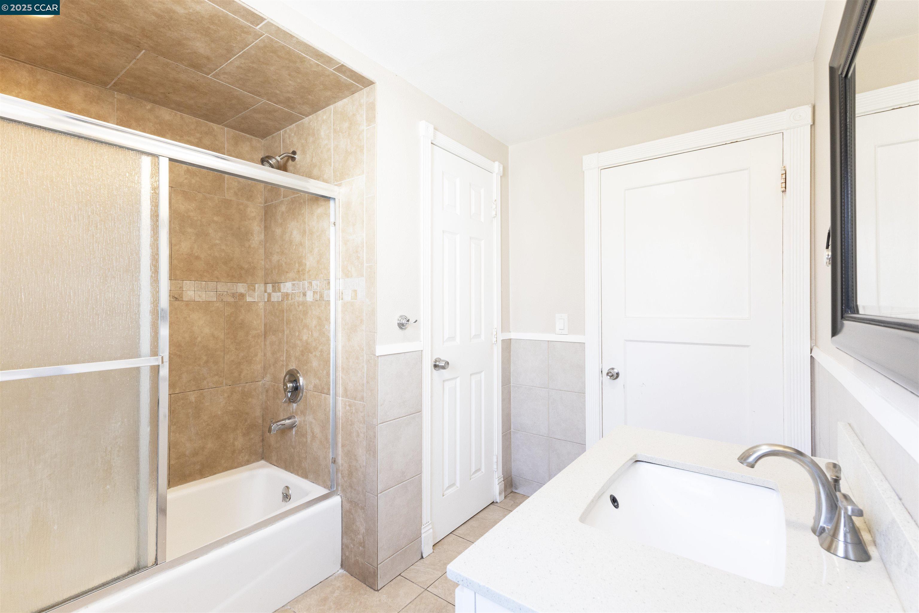 Detail Gallery Image 17 of 25 For 535-537 34th Street, Richmond,  CA 94805 - – Beds | – Baths