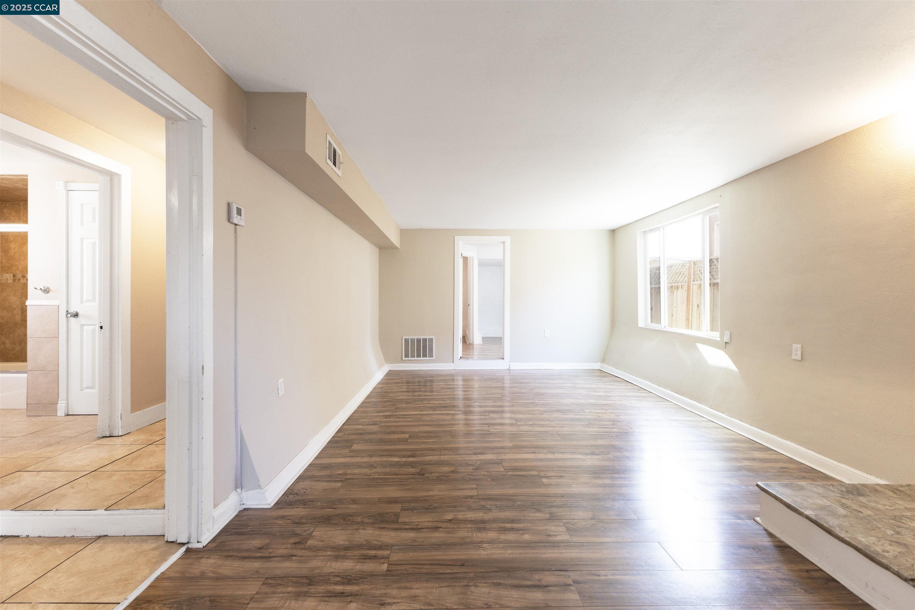 Detail Gallery Image 7 of 25 For 535-537 34th Street, Richmond,  CA 94805 - – Beds | – Baths