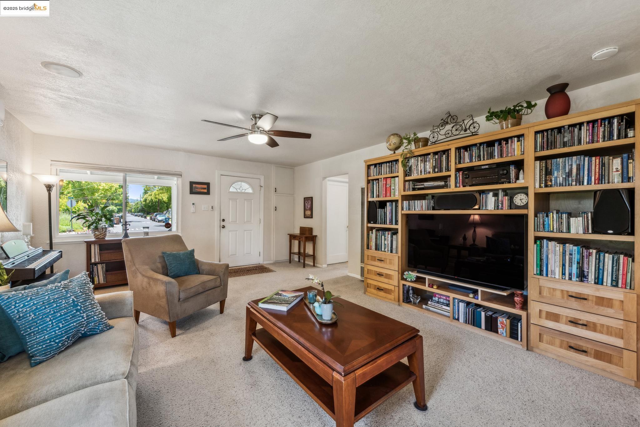 1875 Susan Ln.