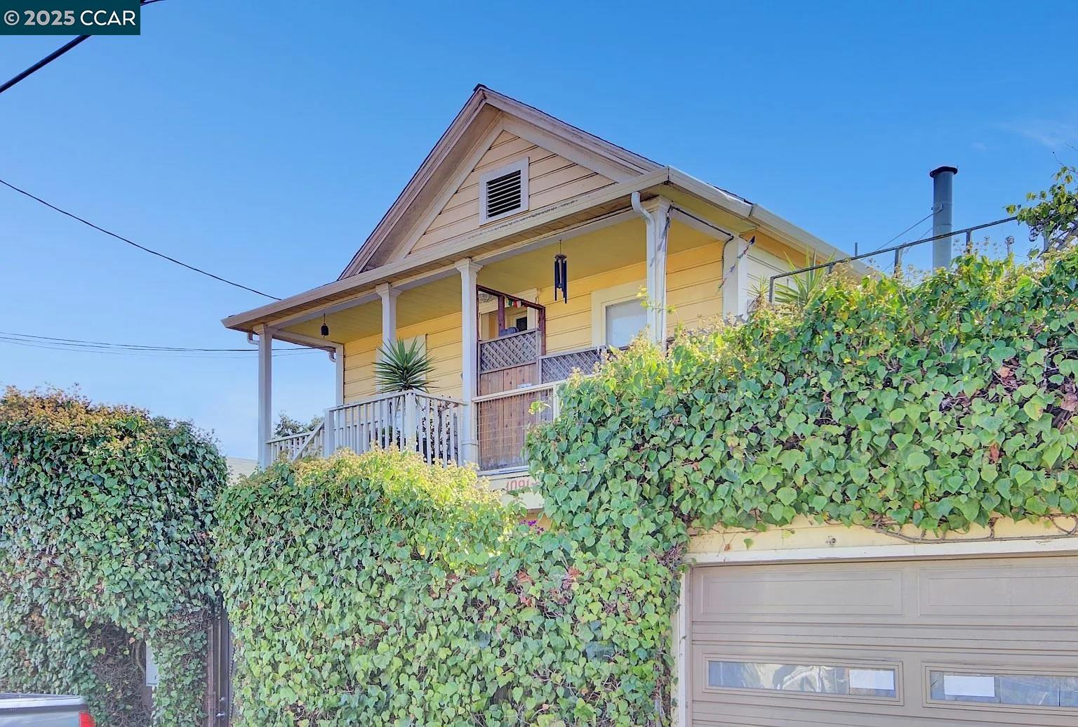 MLS: 41098878 Condo For Sale