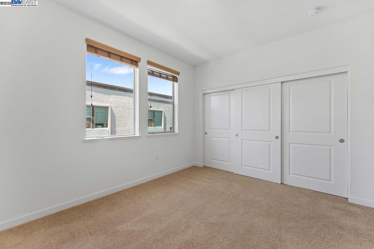 Detail Gallery Image 16 of 29 For 5753 Vibrant Loop, San Jose,  CA 95119 - 2 Beds | 2/1 Baths