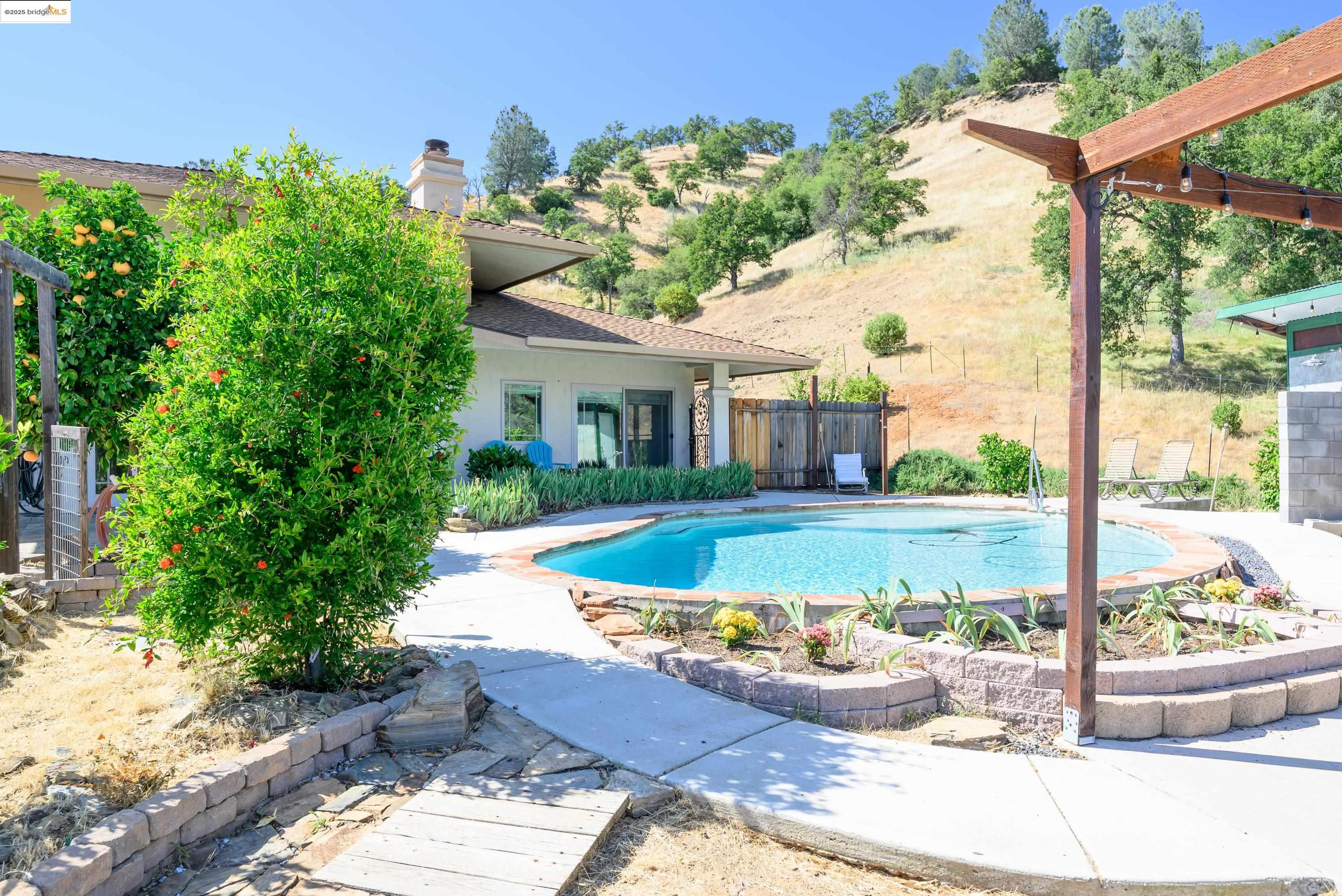Detail Gallery Image 31 of 48 For 11770 River Rd, Jamestown,  CA 95327 - 3 Beds | 2/1 Baths