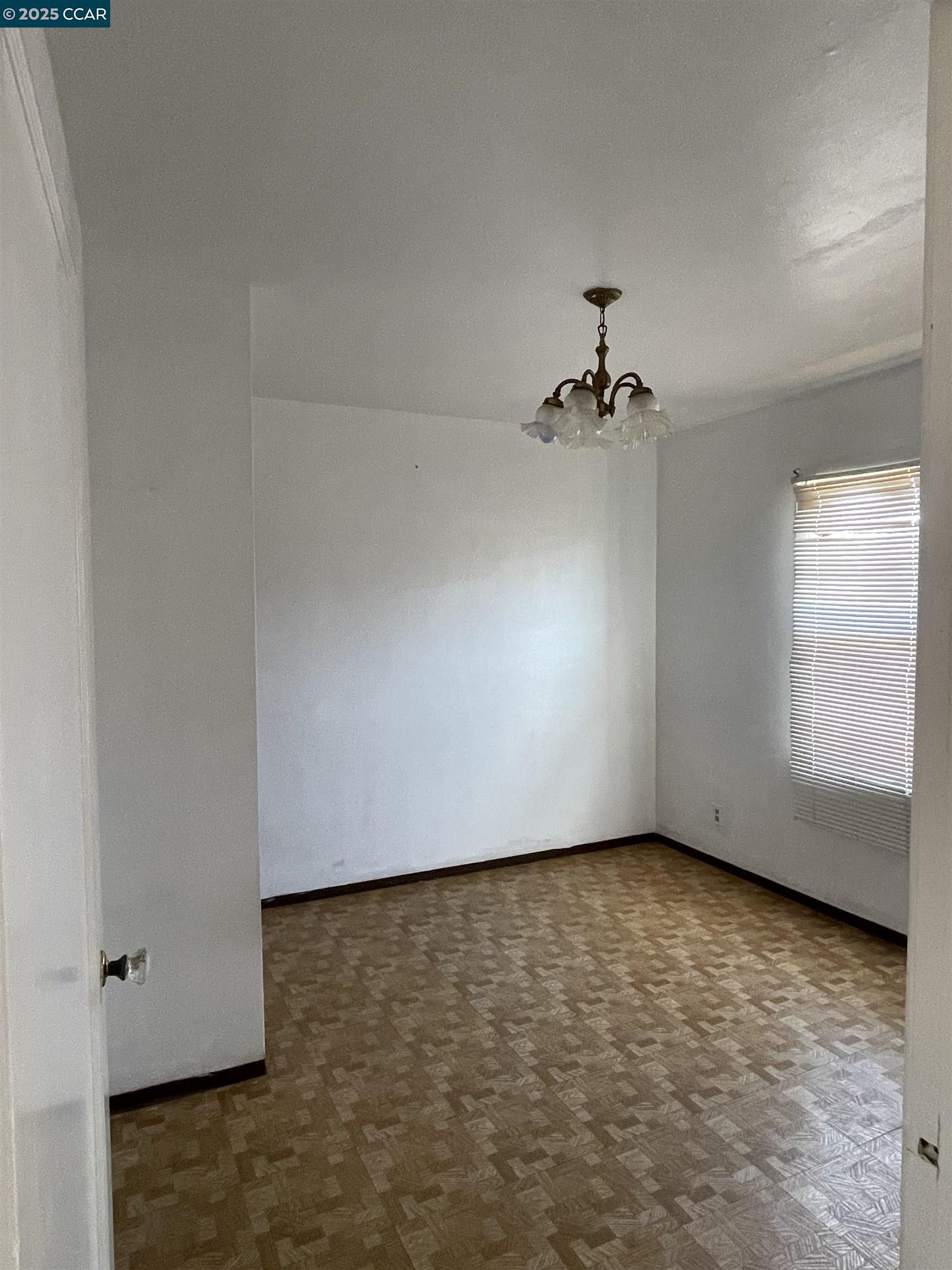 Detail Gallery Image 13 of 21 For 144 Garrard Blvd, Richmond,  CA 94801 - 3 Beds | 1 Baths