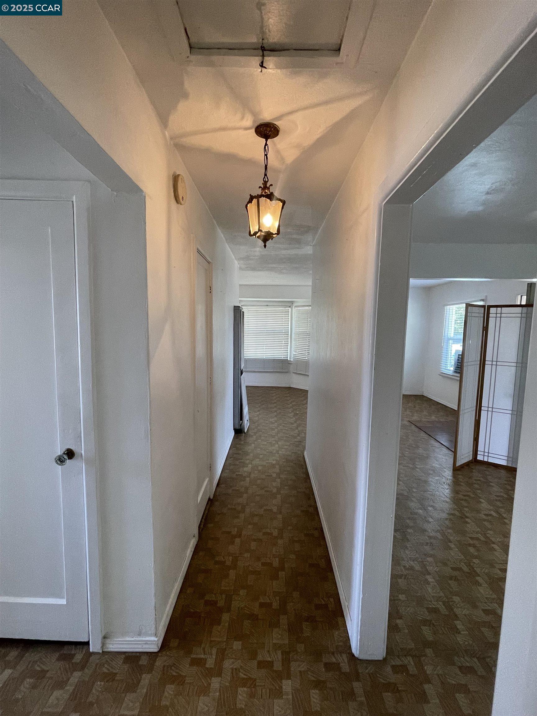 Detail Gallery Image 9 of 21 For 144 Garrard Blvd, Richmond,  CA 94801 - 3 Beds | 1 Baths