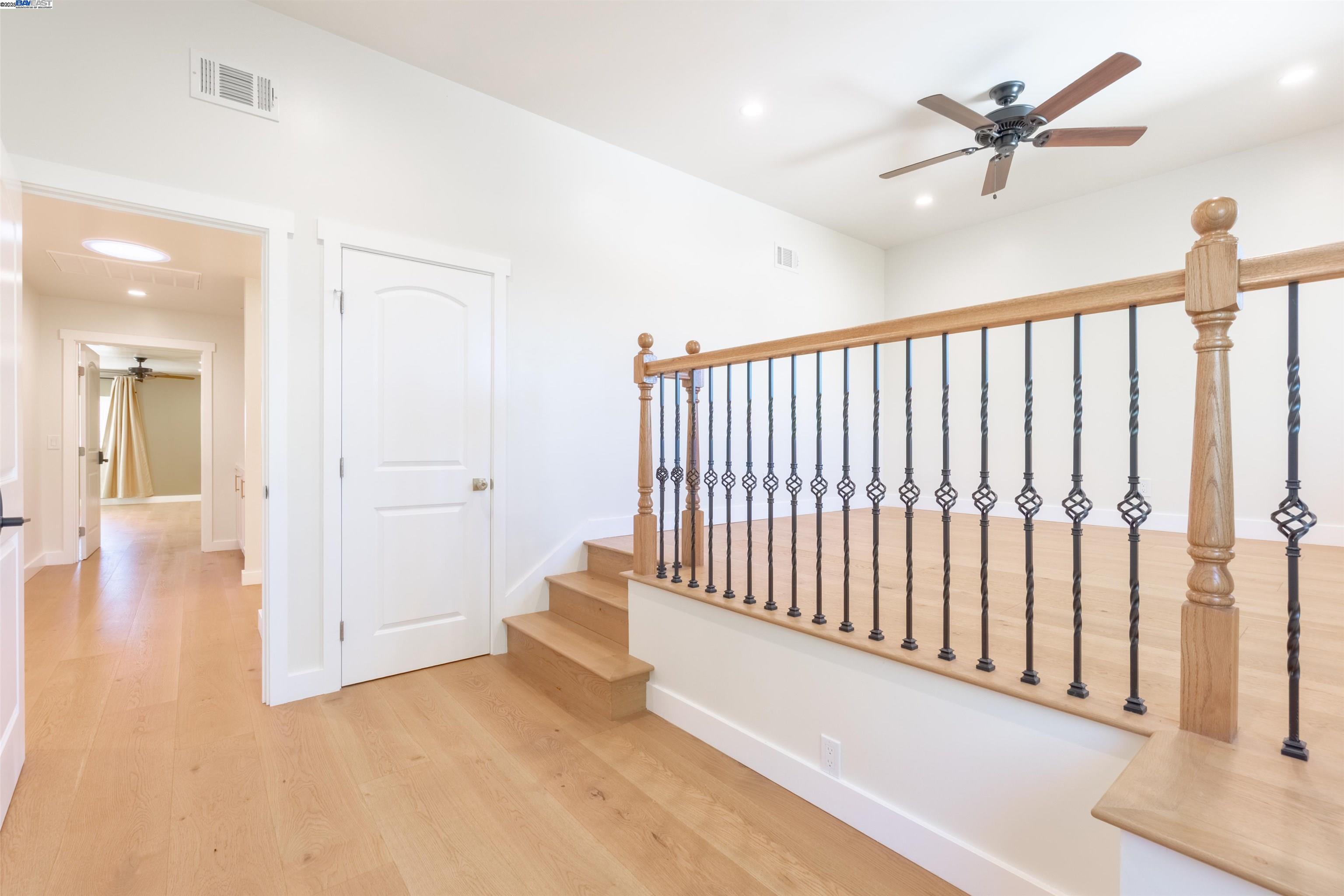 Detail Gallery Image 22 of 40 For 626 Hollyhock Dr, San Leandro,  CA 94578 - 4 Beds | 3 Baths