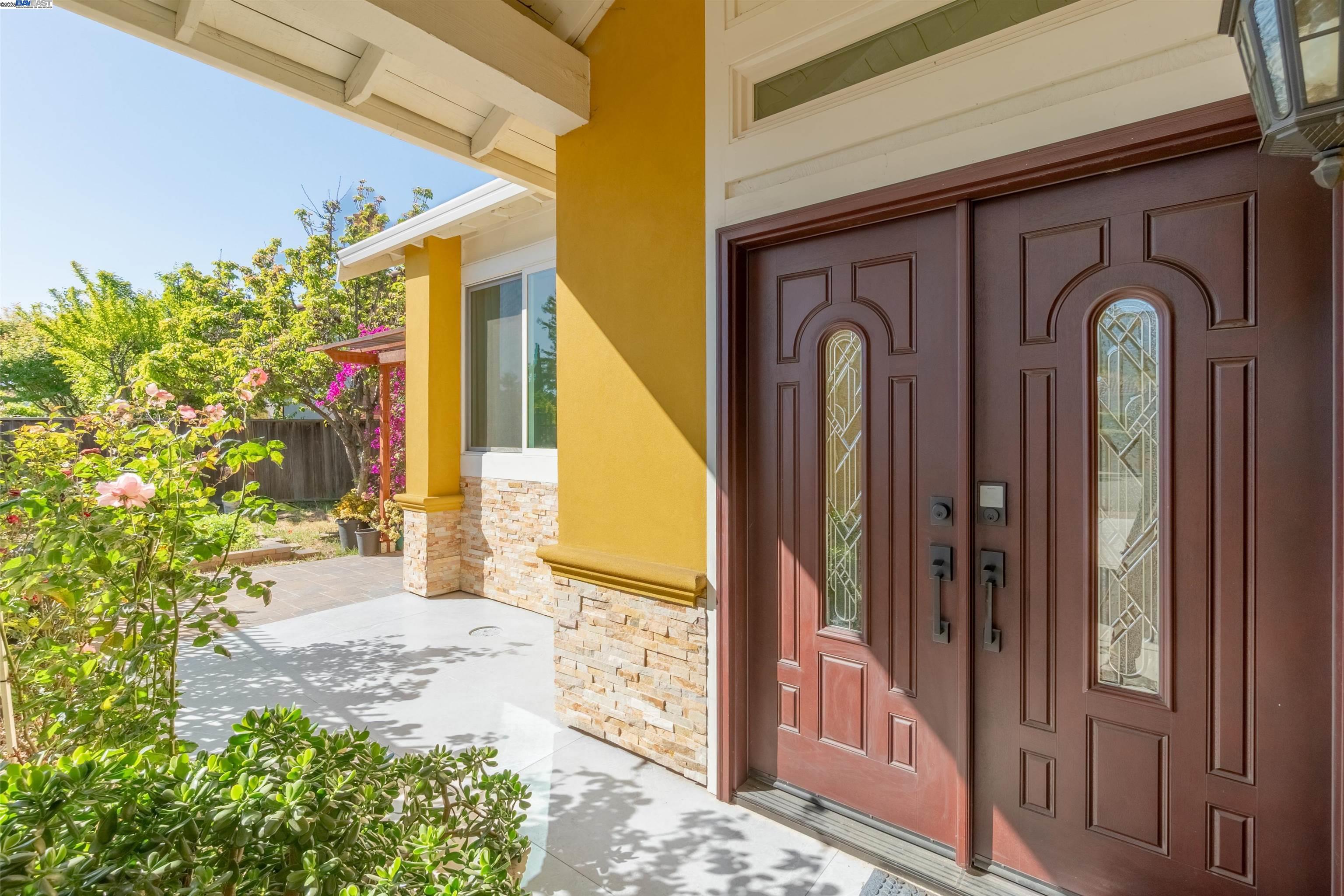 Detail Gallery Image 6 of 40 For 626 Hollyhock Dr, San Leandro,  CA 94578 - 4 Beds | 3 Baths