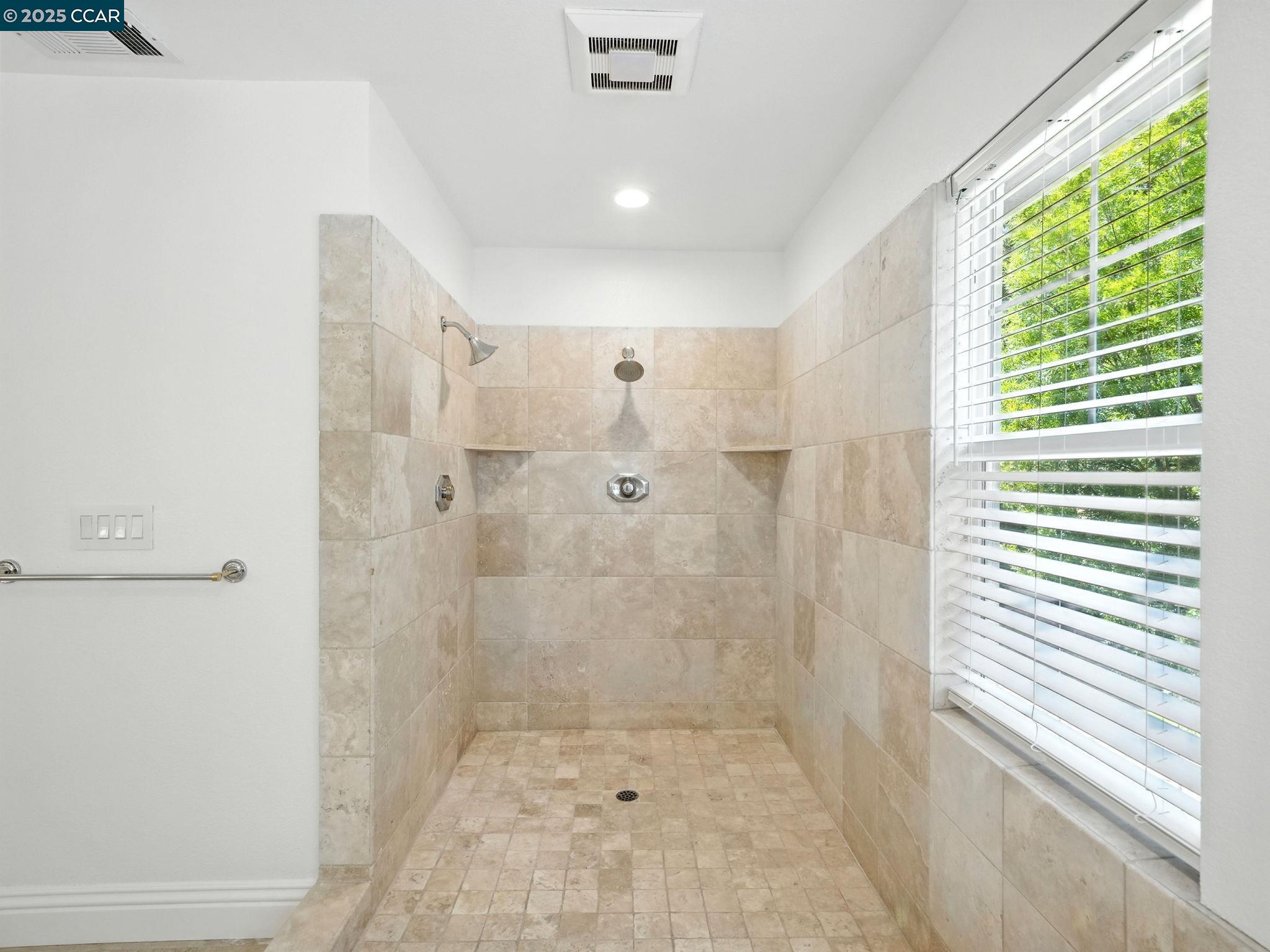 107 Leafield Rd, Danville, California 94506, 5 Bedrooms Bedrooms, 12 Rooms Rooms,3 BathroomsBathrooms,Residential Lease,For Rent,107 Leafield Rd,41098888