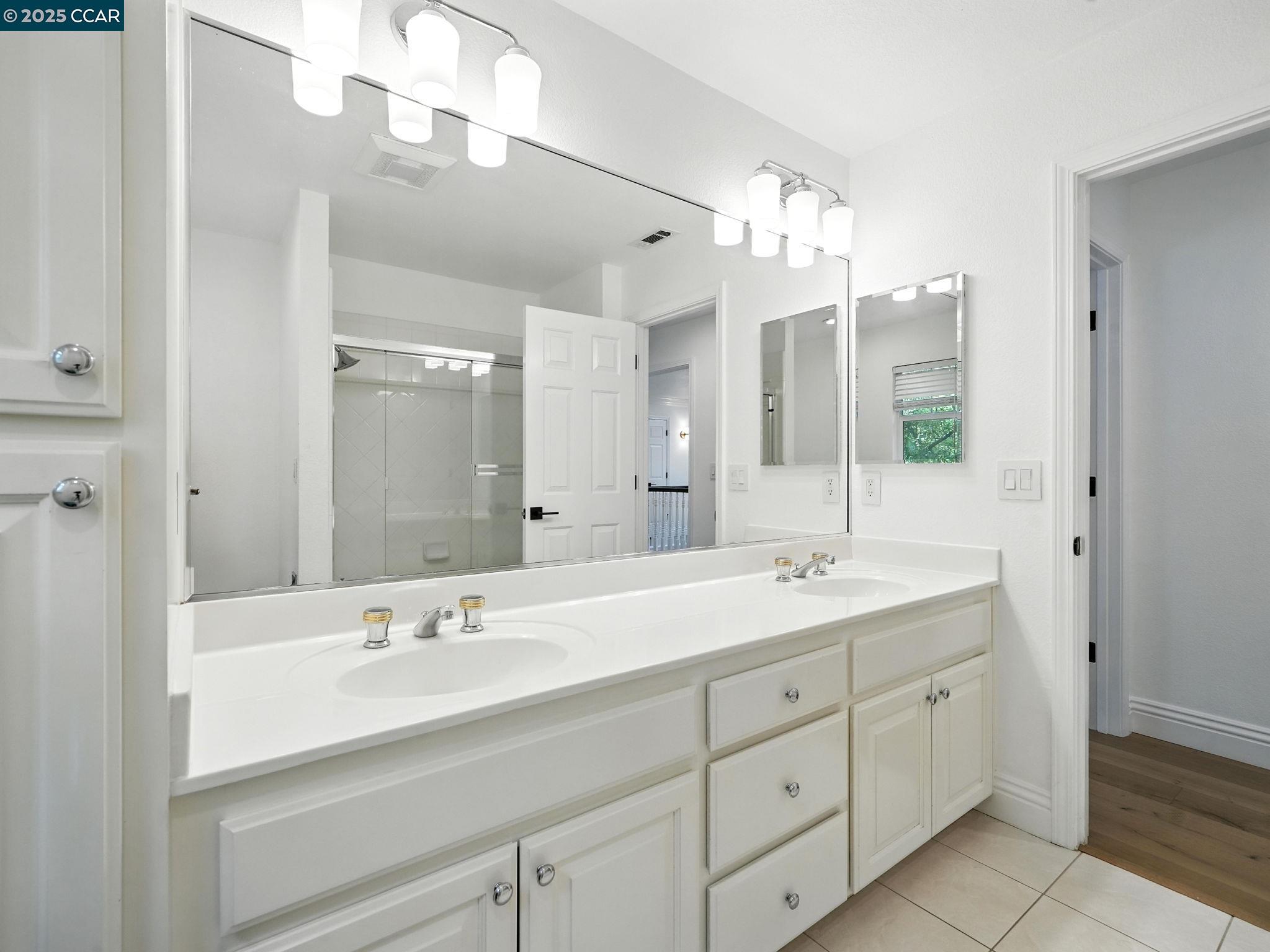 107 Leafield Rd, Danville, California 94506, 5 Bedrooms Bedrooms, 12 Rooms Rooms,3 BathroomsBathrooms,Residential Lease,For Rent,107 Leafield Rd,41098888