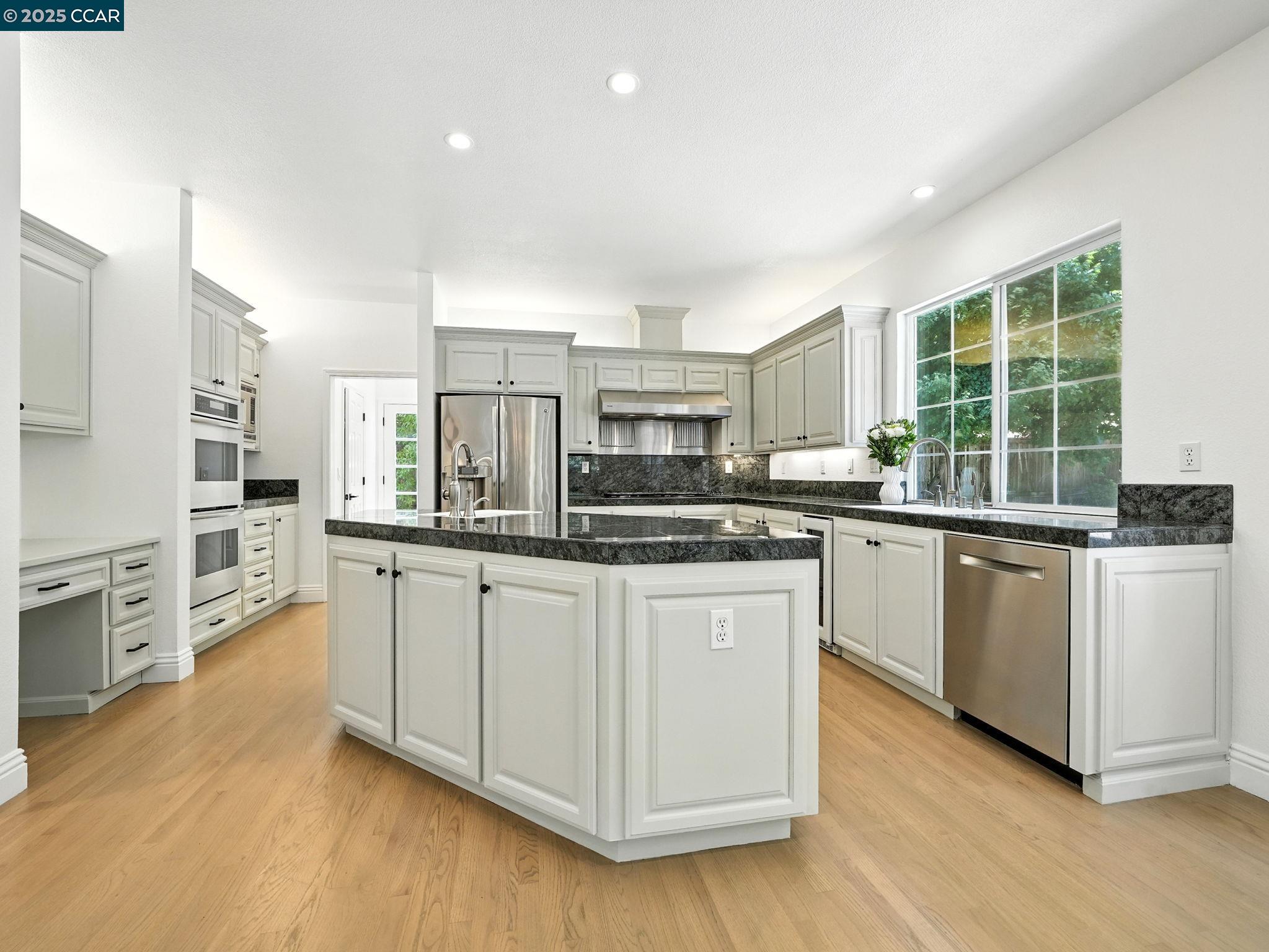 107 Leafield Rd, Danville, California 94506, 5 Bedrooms Bedrooms, 12 Rooms Rooms,3 BathroomsBathrooms,Residential Lease,For Rent,107 Leafield Rd,41098888