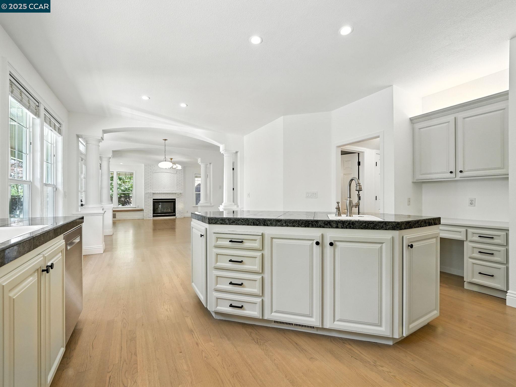 107 Leafield Rd, Danville, California 94506, 5 Bedrooms Bedrooms, 12 Rooms Rooms,3 BathroomsBathrooms,Residential Lease,For Rent,107 Leafield Rd,41098888