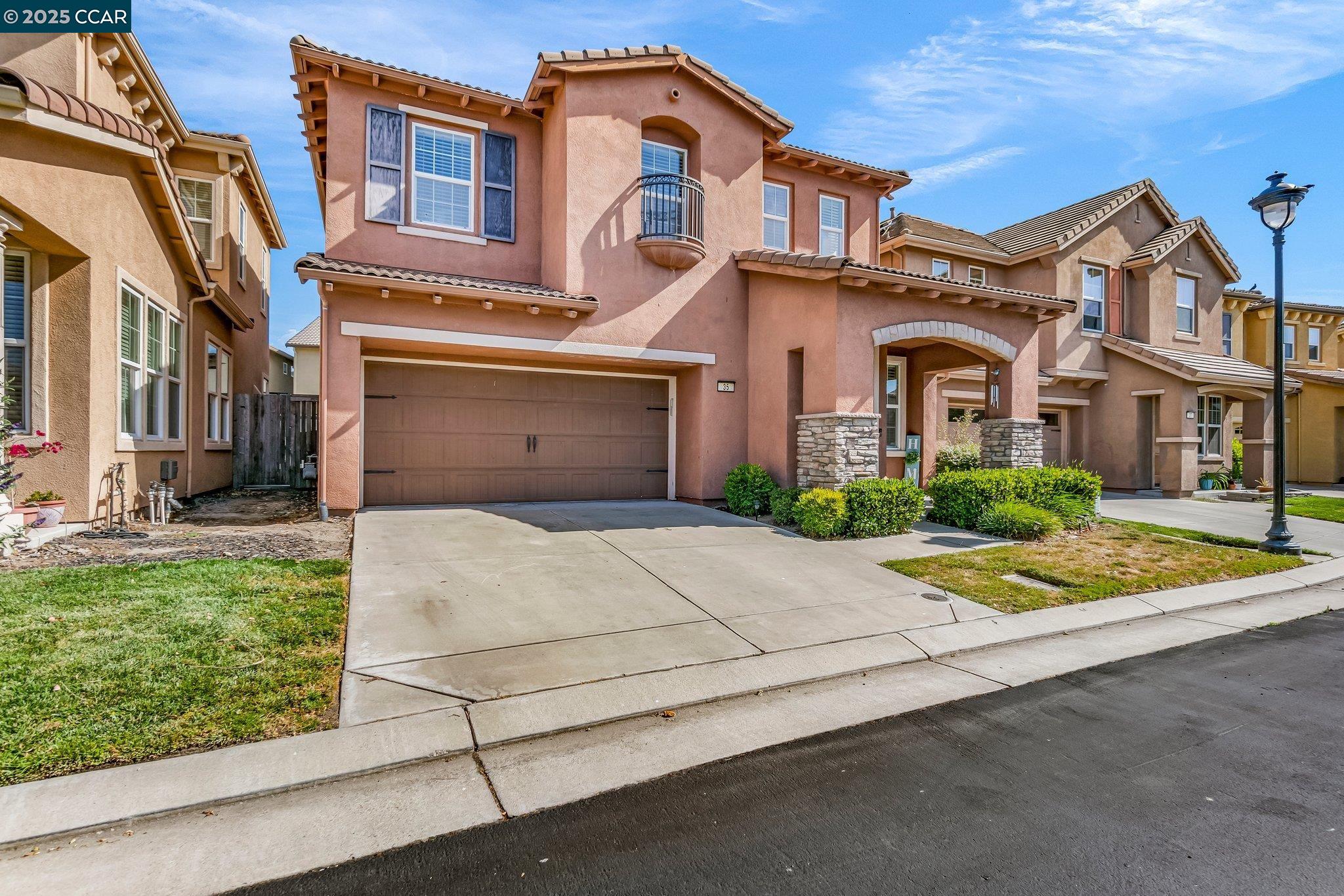 Detail Gallery Image 1 of 55 For 35 Belluno Dr, Stockton,  CA 95209 - 3 Beds | 2/1 Baths