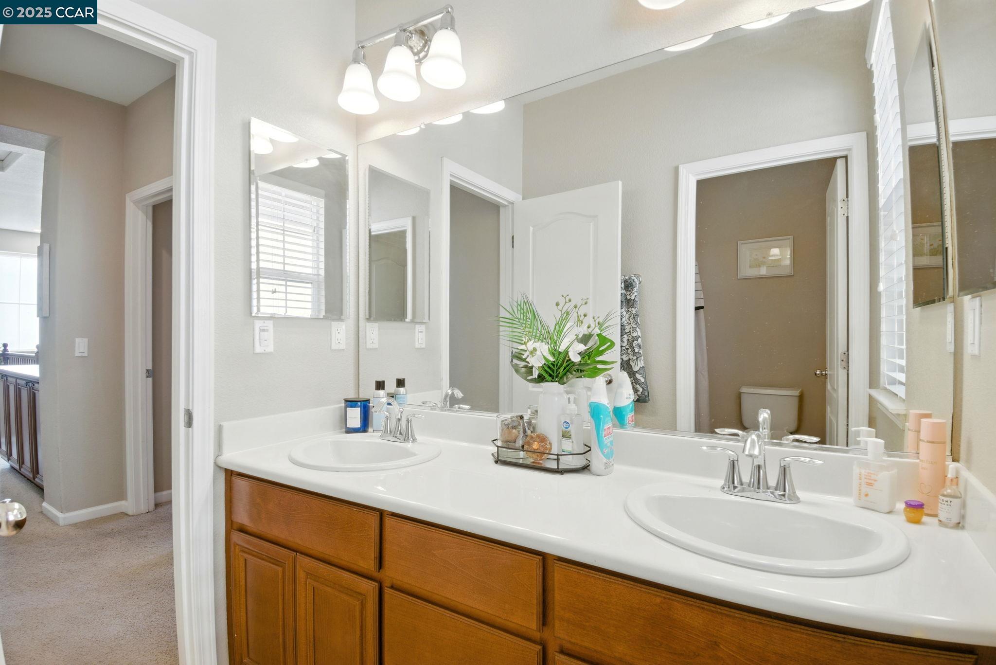 Detail Gallery Image 20 of 55 For 35 Belluno Dr, Stockton,  CA 95209 - 3 Beds | 2/1 Baths