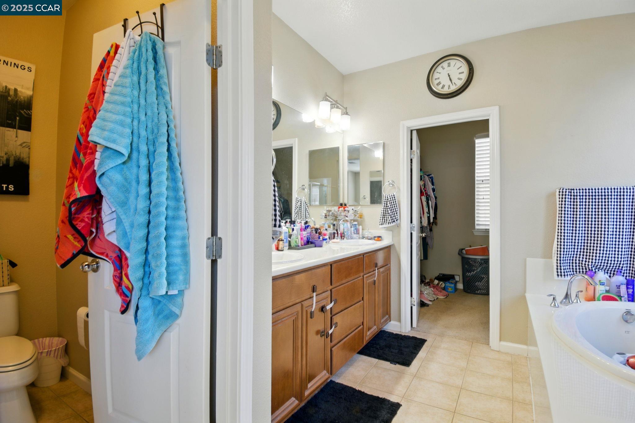 Detail Gallery Image 32 of 55 For 35 Belluno Dr, Stockton,  CA 95209 - 3 Beds | 2/1 Baths