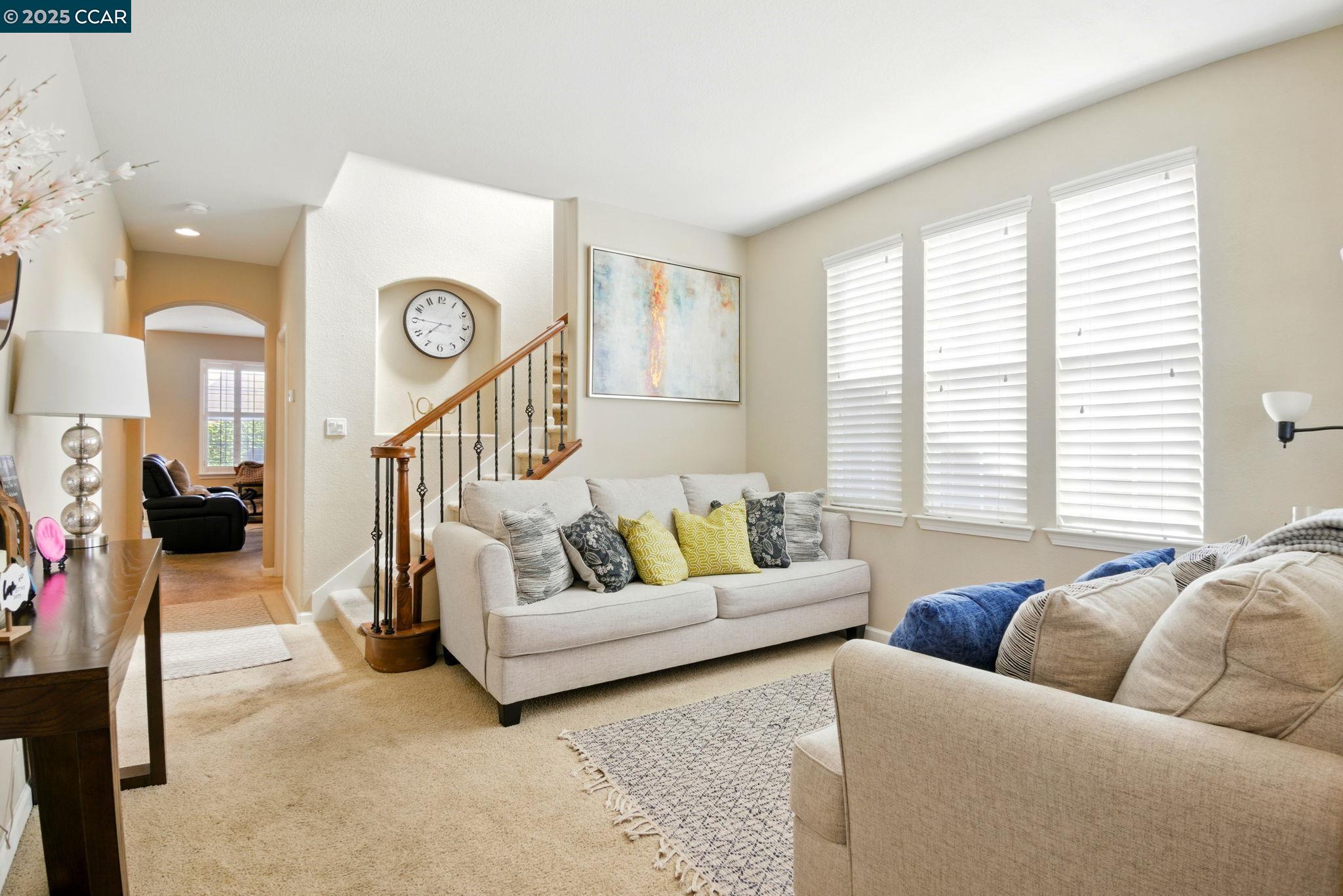 Detail Gallery Image 5 of 55 For 35 Belluno Dr, Stockton,  CA 95209 - 3 Beds | 2/1 Baths