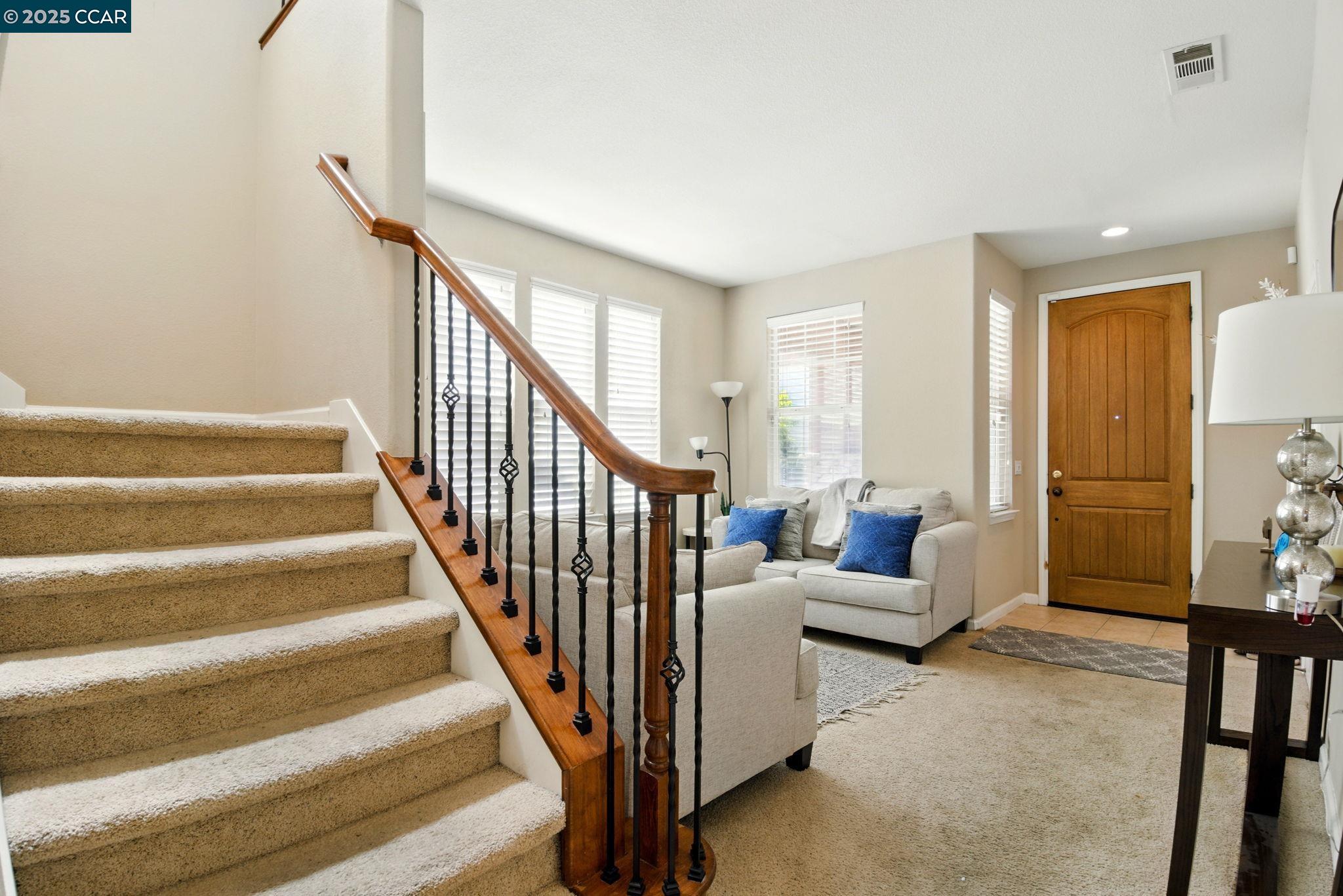 Detail Gallery Image 8 of 55 For 35 Belluno Dr, Stockton,  CA 95209 - 3 Beds | 2/1 Baths