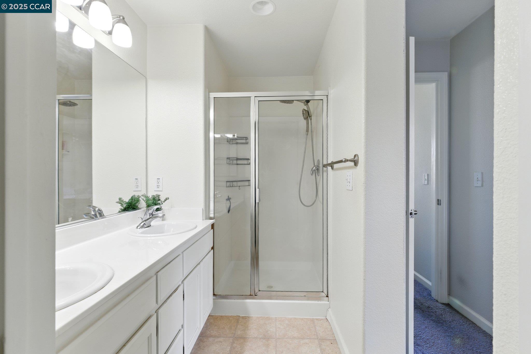 Photo #23: 41098892 Listing: Photo #23