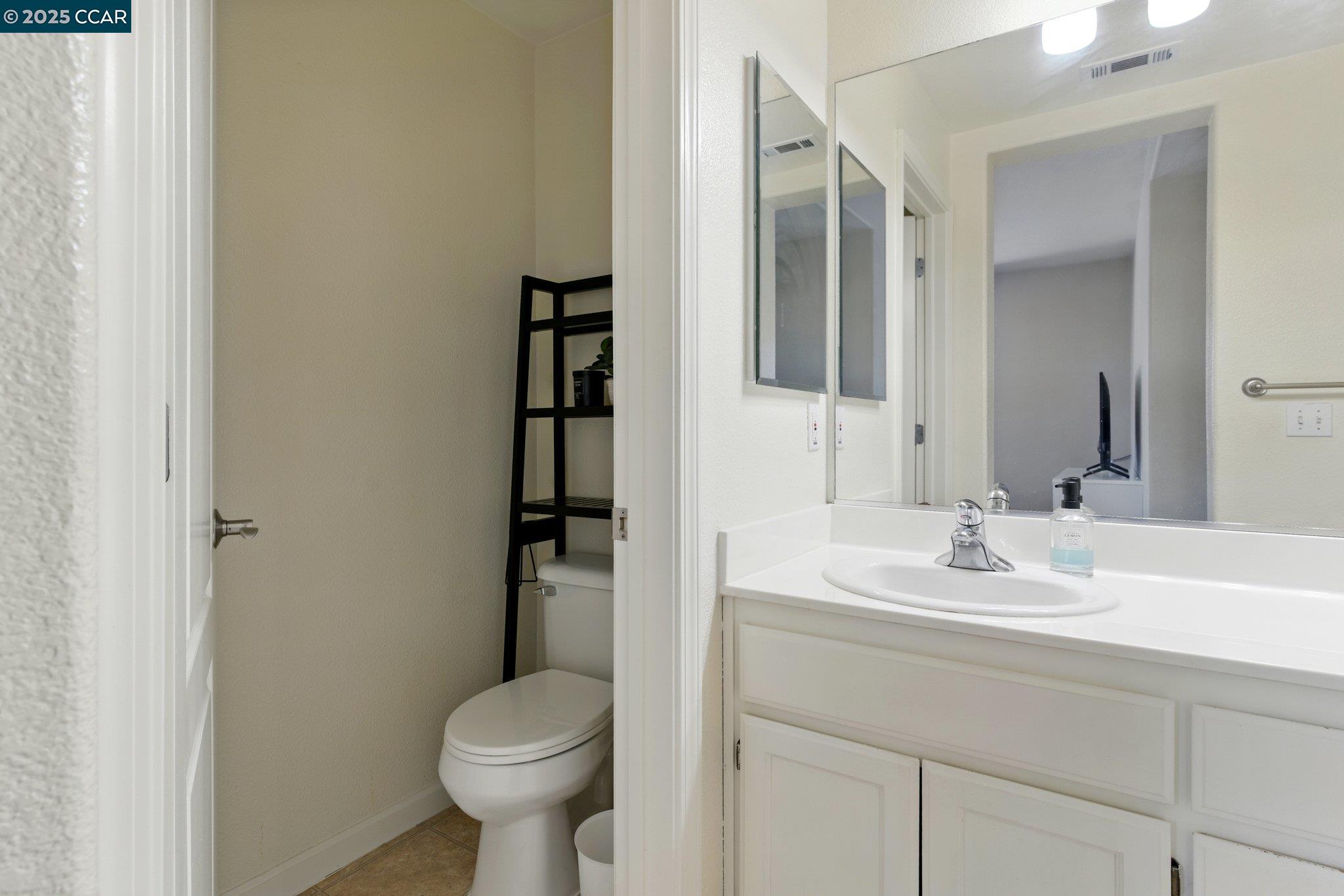 Photo #26: 41098892 Listing: Photo #26