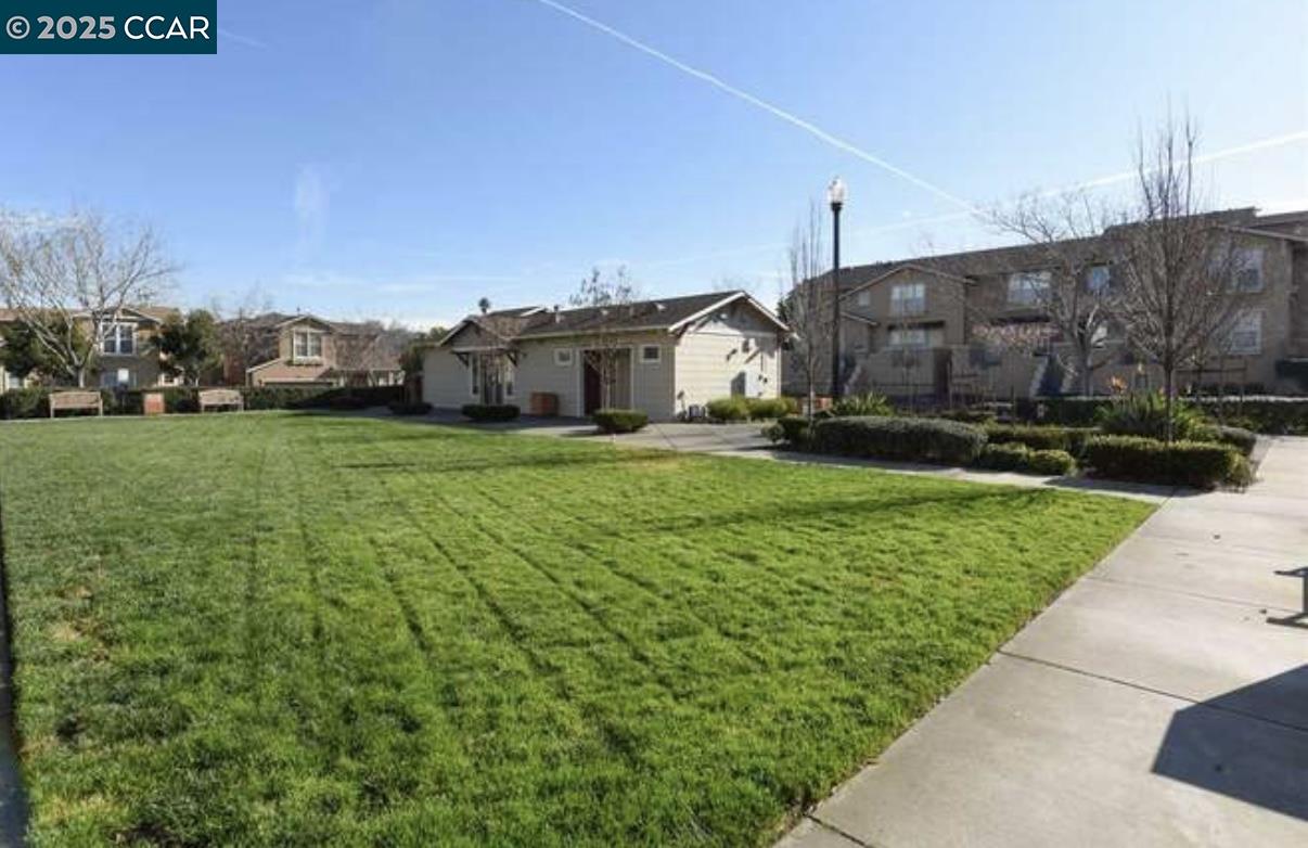 Photo #28: 41098892 Listing: Photo #28