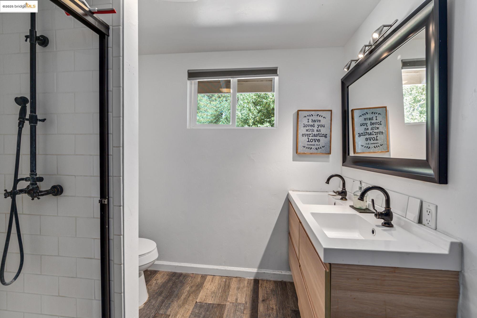 Detail Gallery Image 13 of 60 For 20892 Mckinley Way, Groveland,  CA 95321 - 3 Beds | 2 Baths