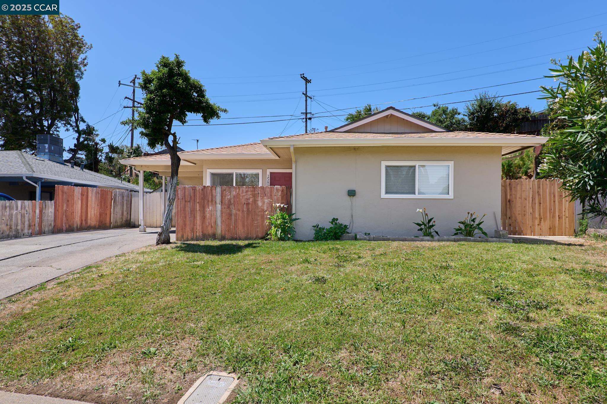 Detail Gallery Image 2 of 20 For 1589 Magazine St, Vallejo,  CA 94591 - 3 Beds | 2 Baths