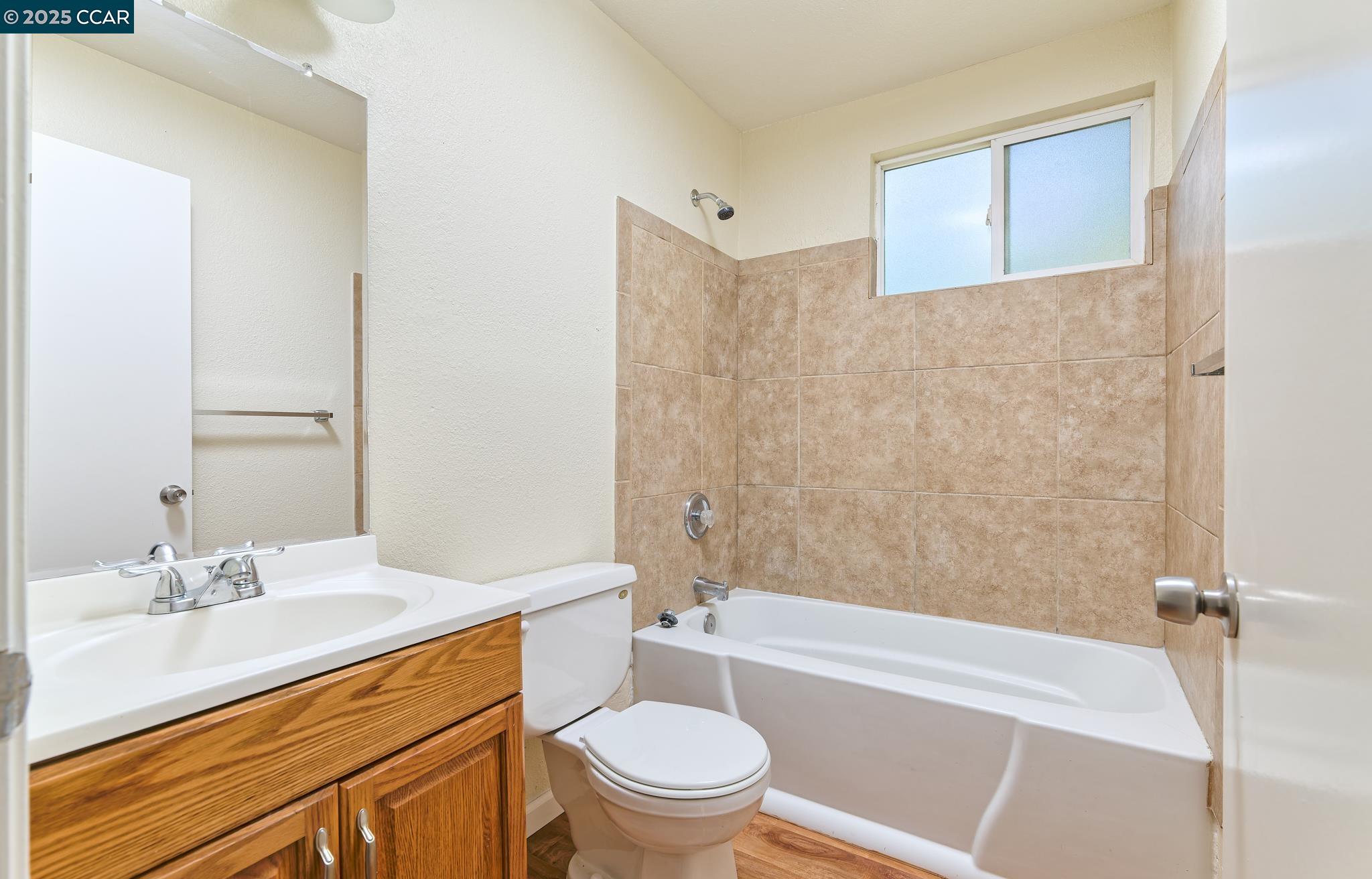Detail Gallery Image 7 of 20 For 1589 Magazine St, Vallejo,  CA 94591 - 3 Beds | 2 Baths
