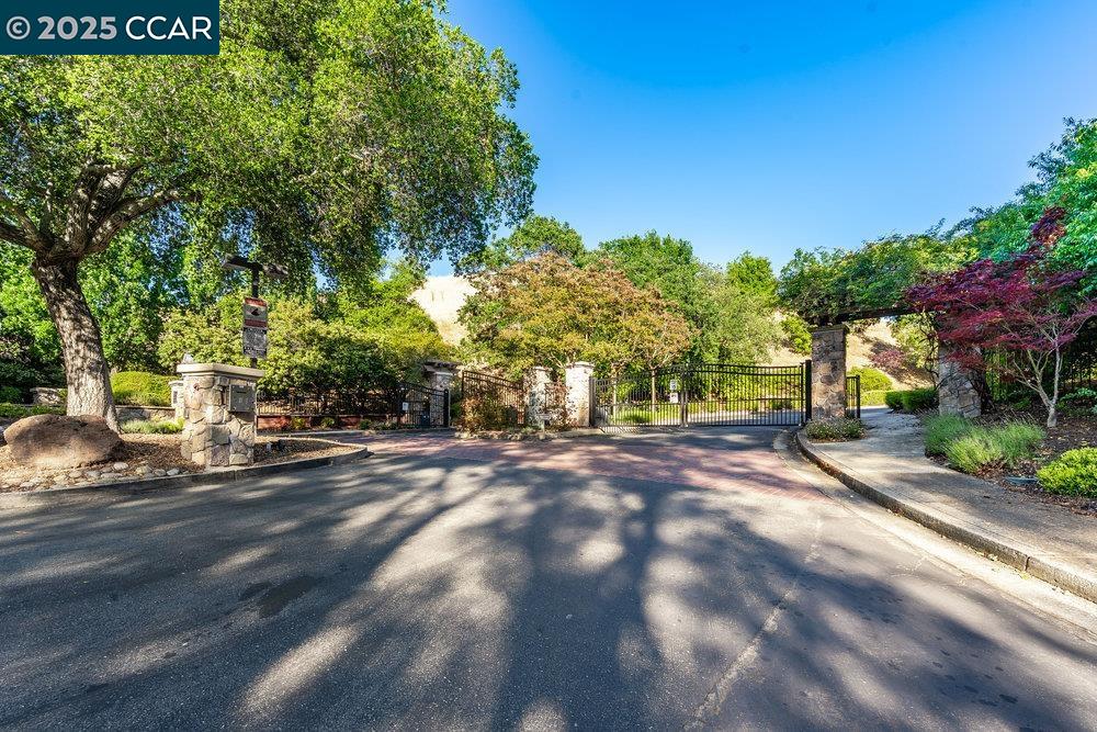 Photo #38: 41098915 Listing: Photo #38
