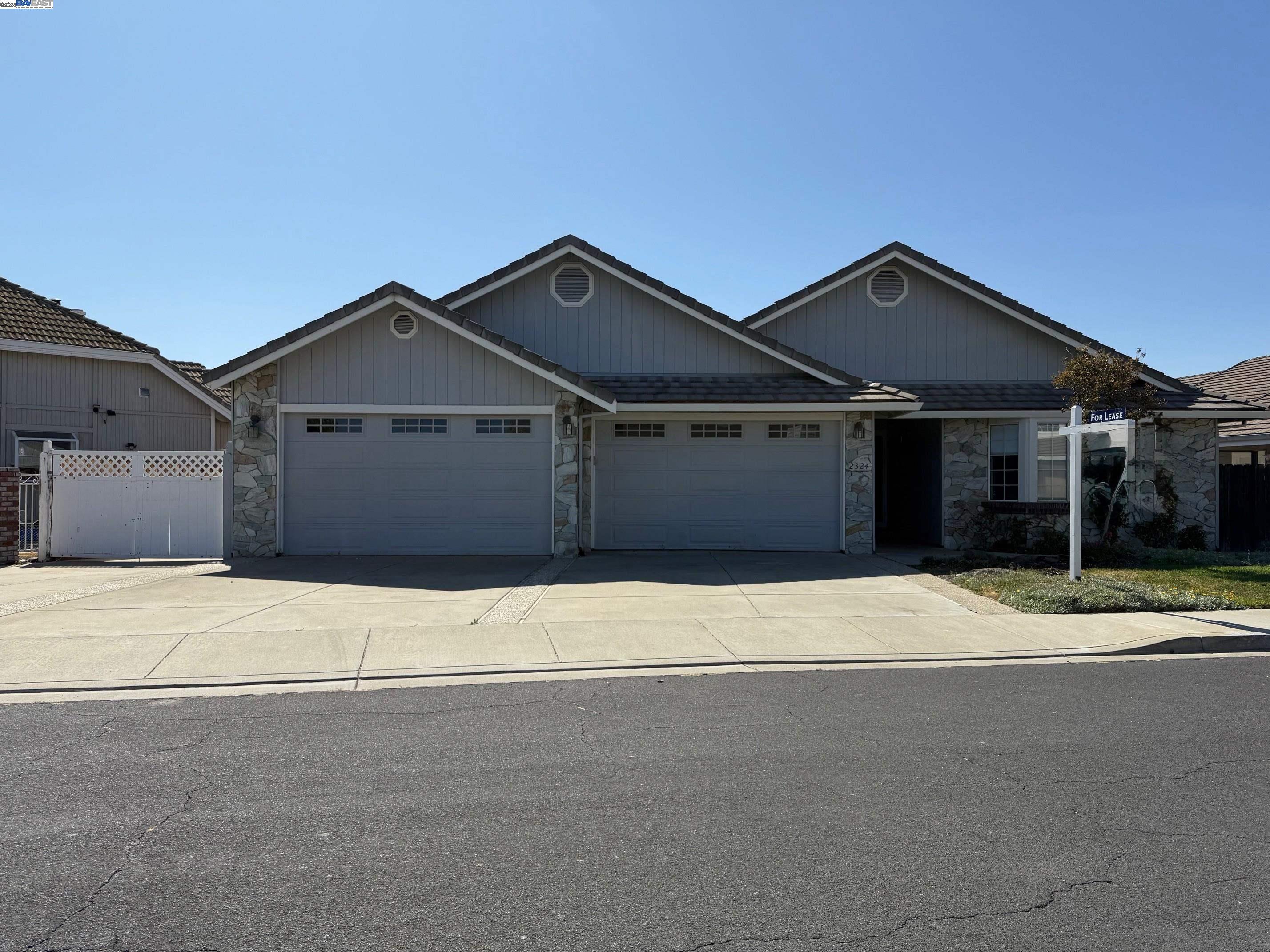 Detail Gallery Image 1 of 1 For 2324 Reef Ct., Discovery Bay,  CA 94505 - 3 Beds | 2 Baths