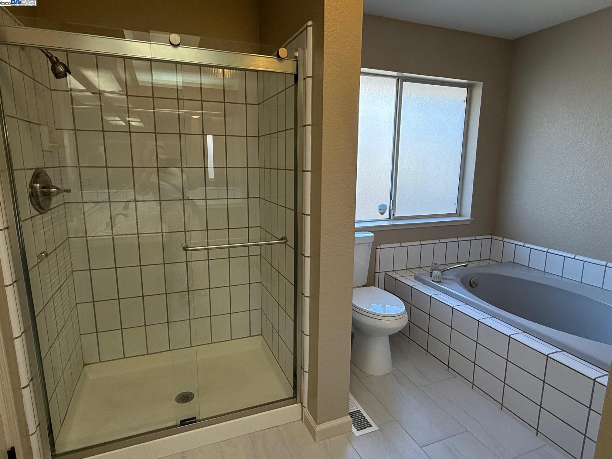 2324 Reef Ct., Discovery Bay, California 94505, 3 Bedrooms Bedrooms, 7 Rooms Rooms,2 BathroomsBathrooms,Residential Lease,For Rent,2324 Reef Ct.,41098917