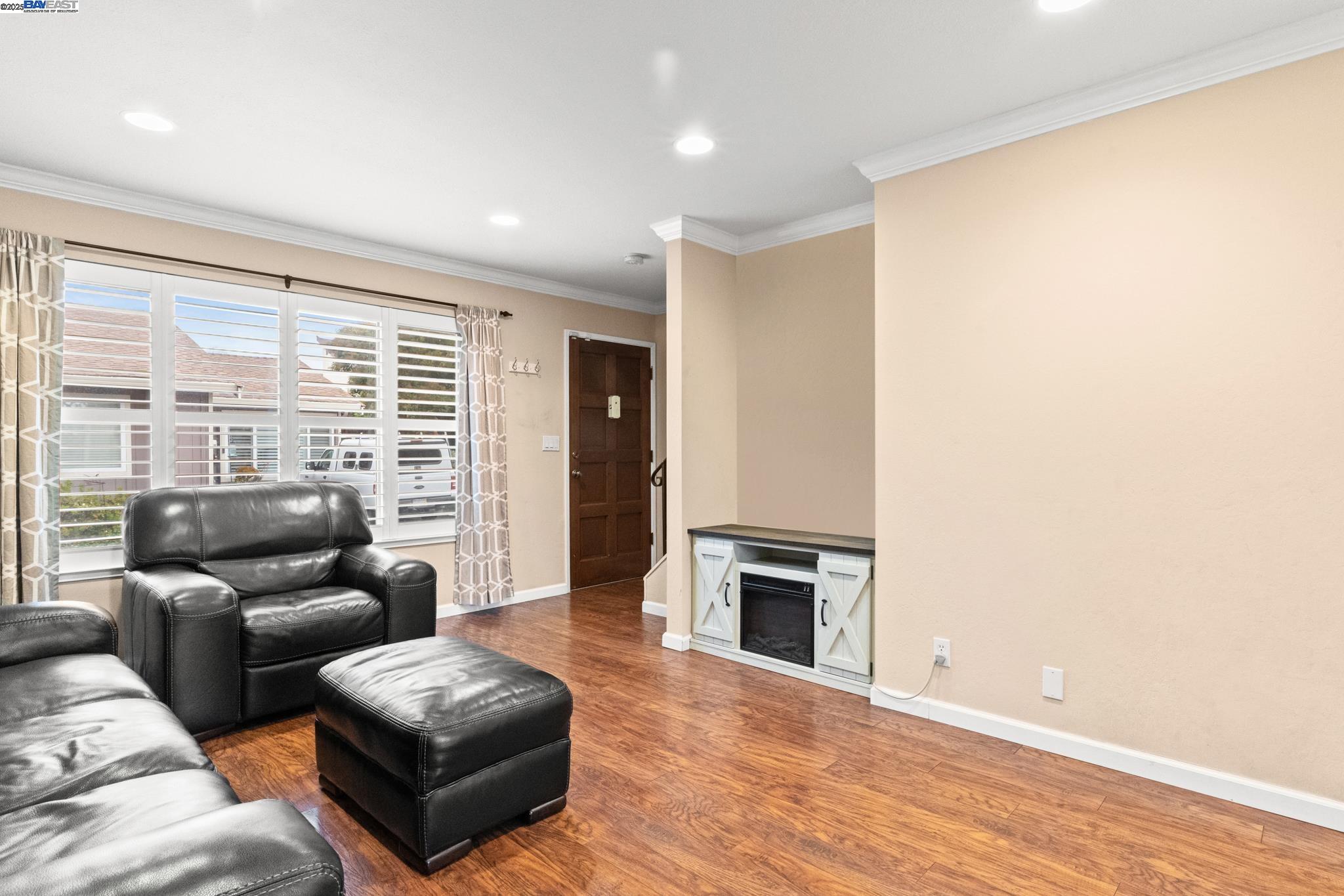 Photo #6: 41098922 Listing: Photo #6